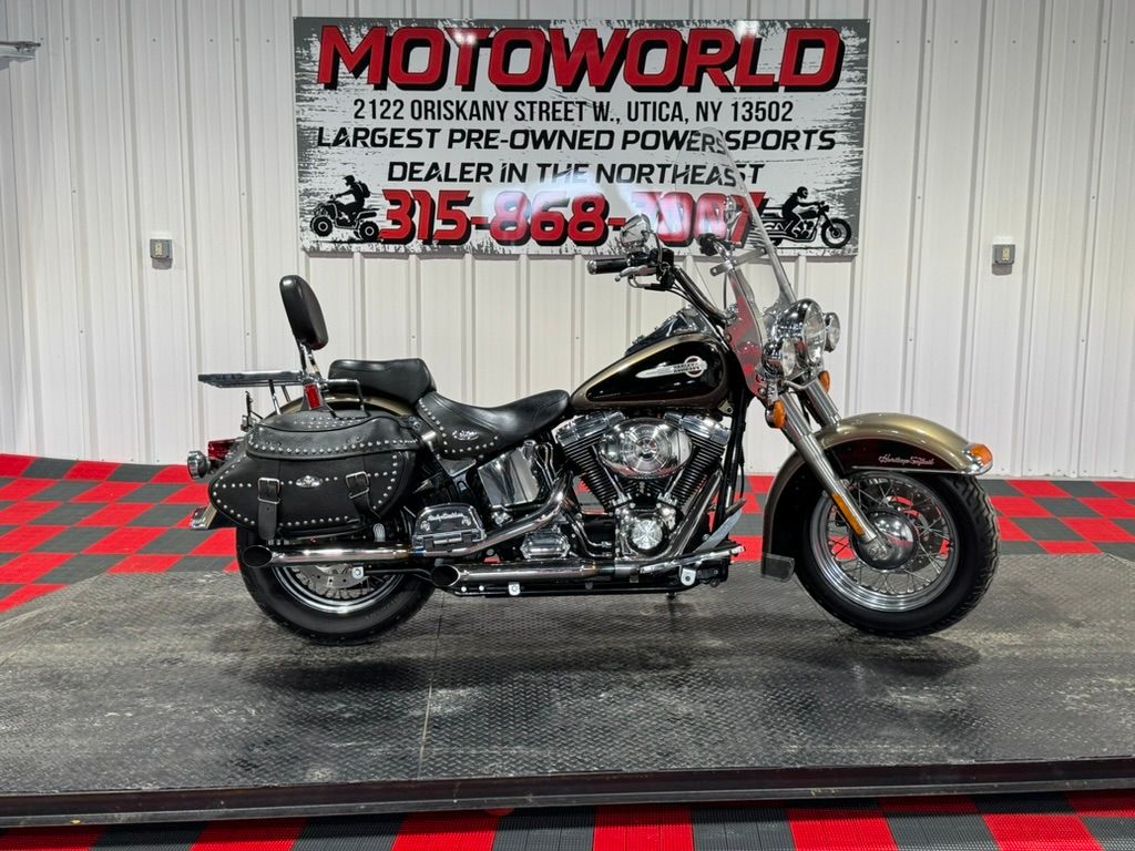 2004 Harley-Davidson FLSTC/FLSTCI Heritage Softail® Classic for sale 1049489