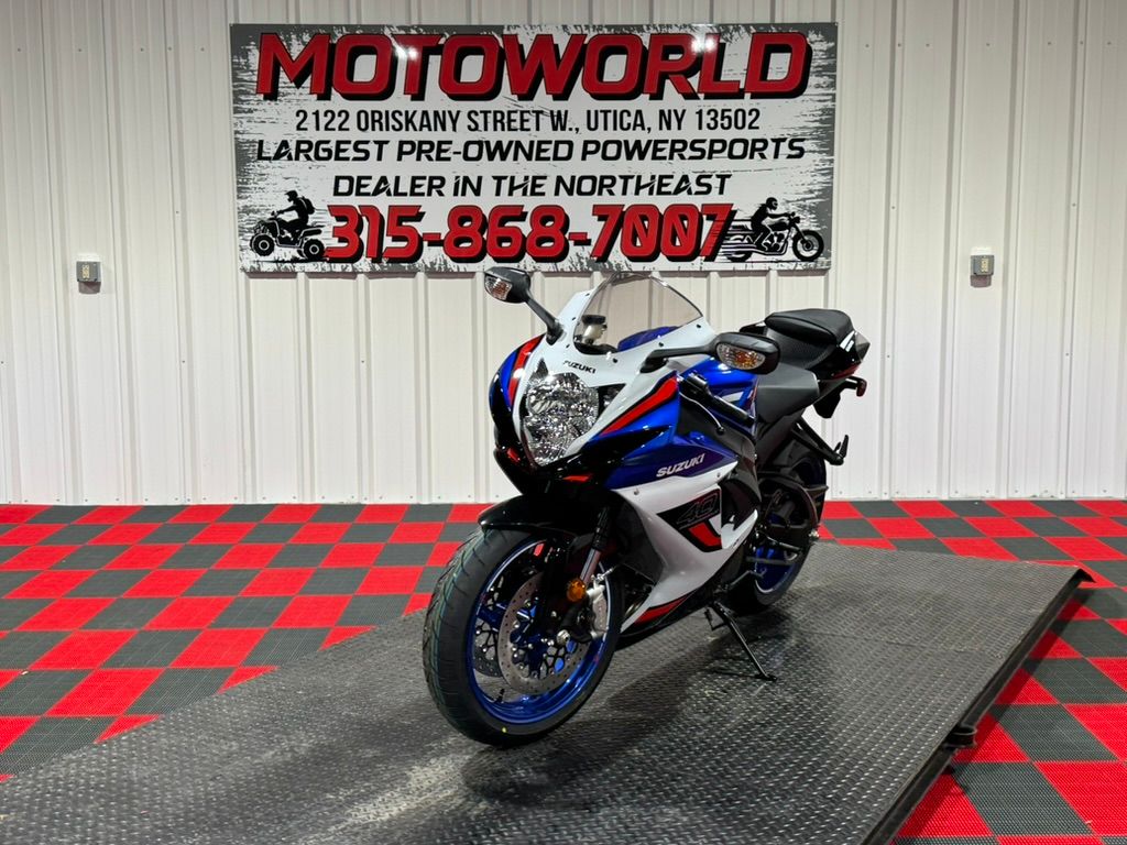2026 Suzuki GSX-R600Z 40th Anniversary Edition 7