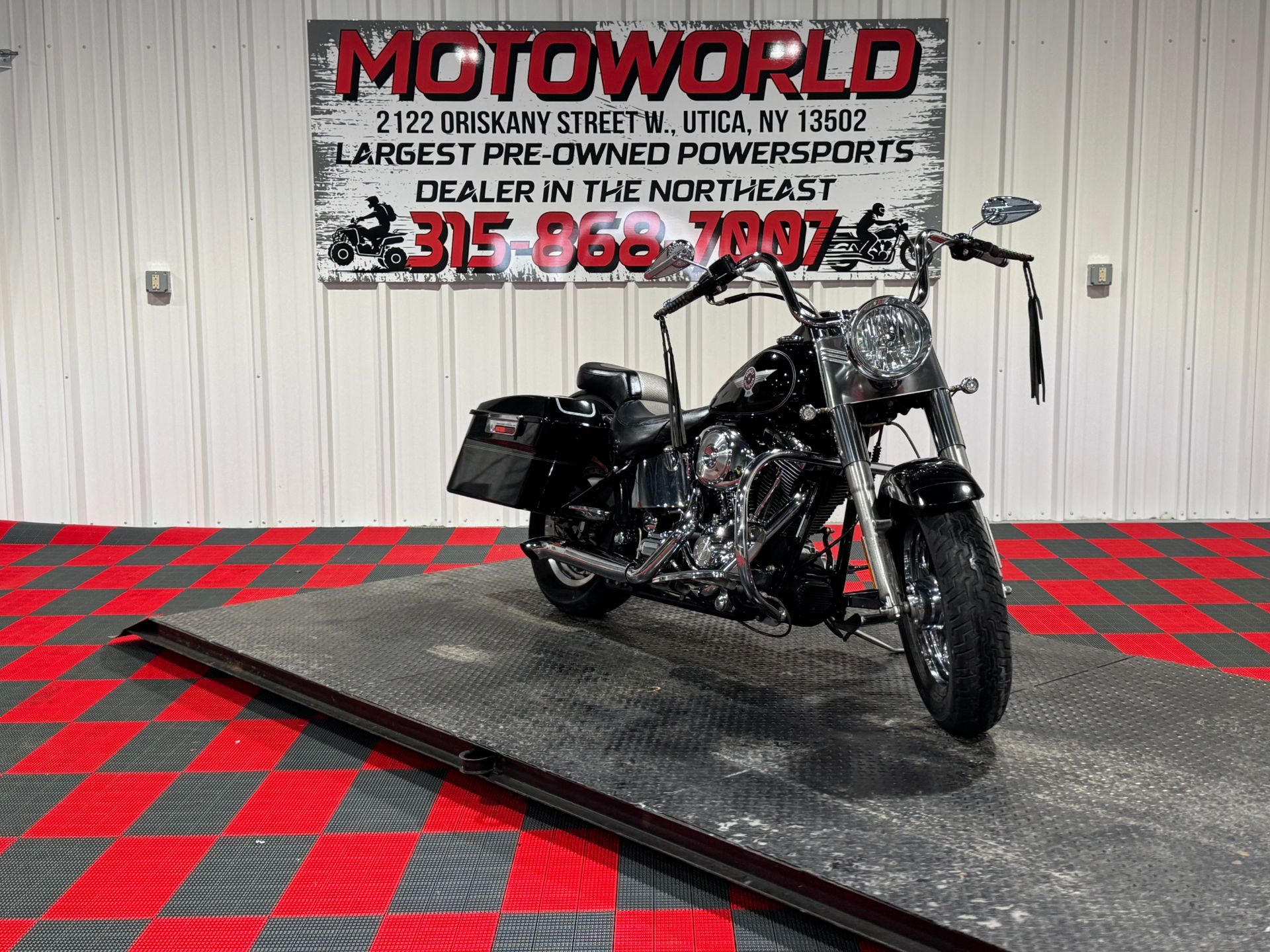 2005 Harley-Davidson FLSTF/FLSTFI Fat Boy® 7