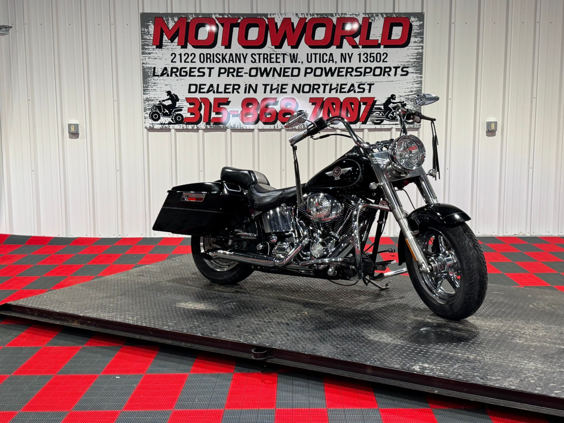 2005 Harley-Davidson FLSTF/FLSTFI Fat Boy® 10