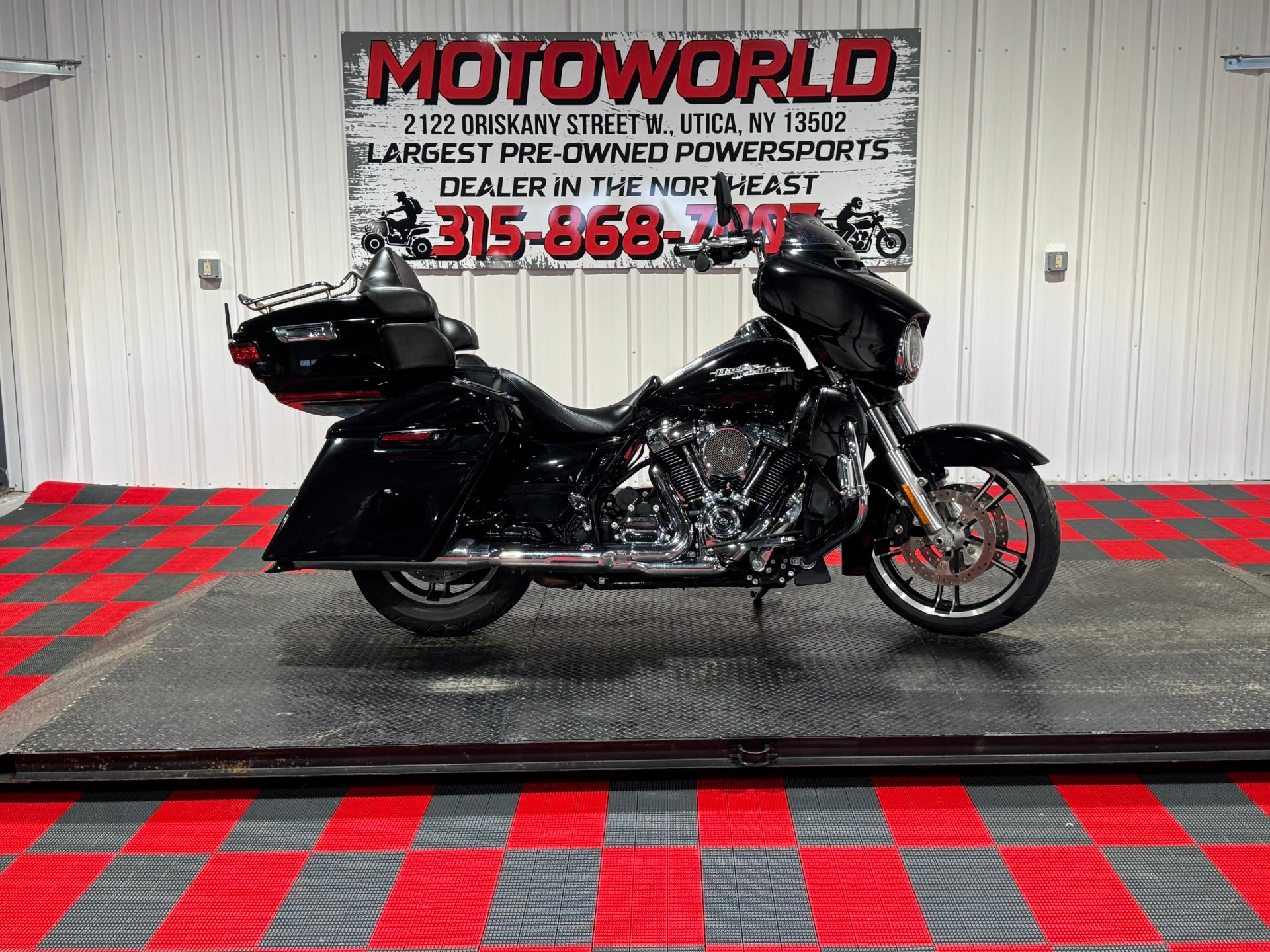 2017 Harley-Davidson Street Glide® Special for sale 1043222
