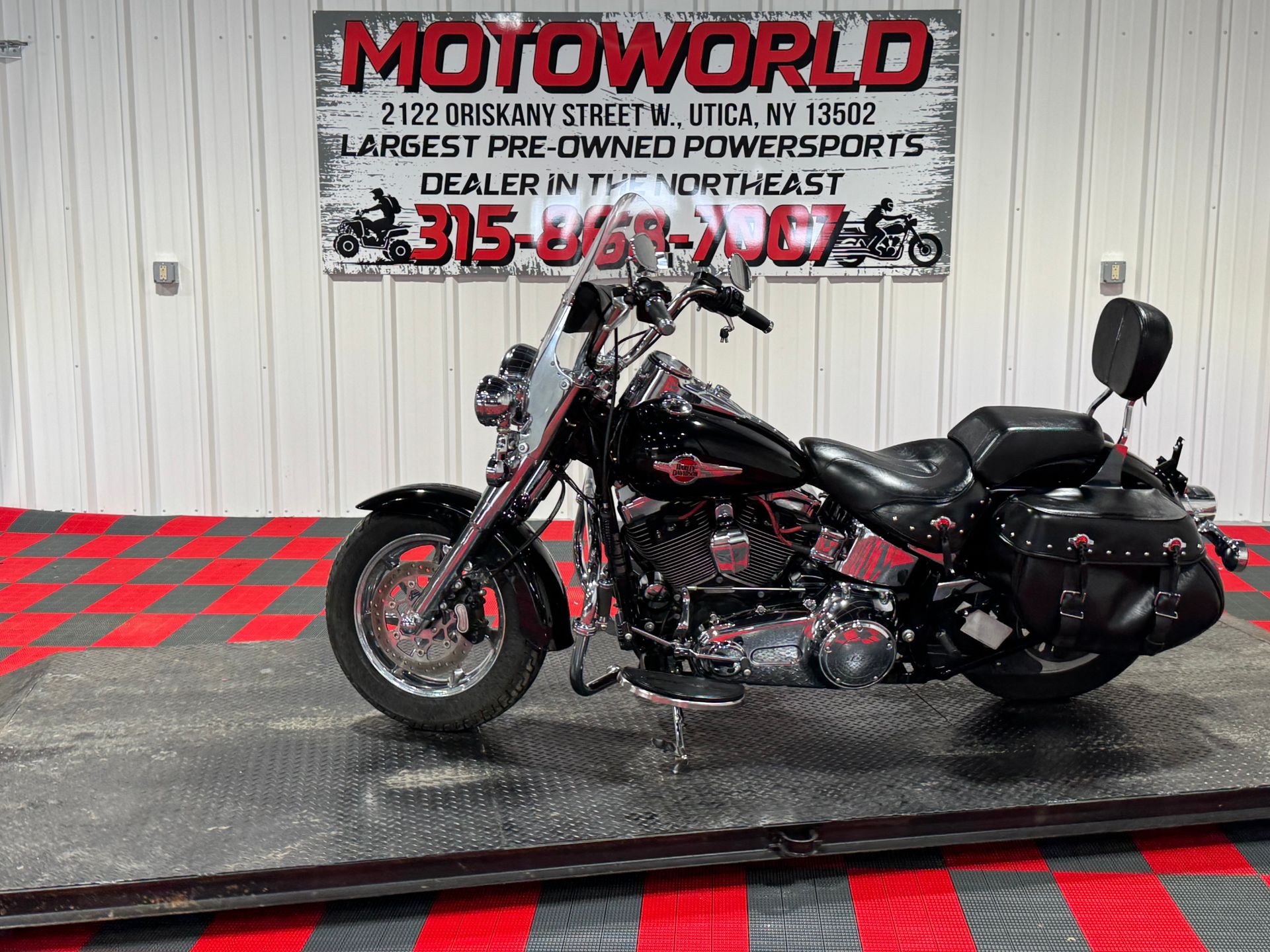 2016 Harley-Davidson Heritage Softail® Classic 2