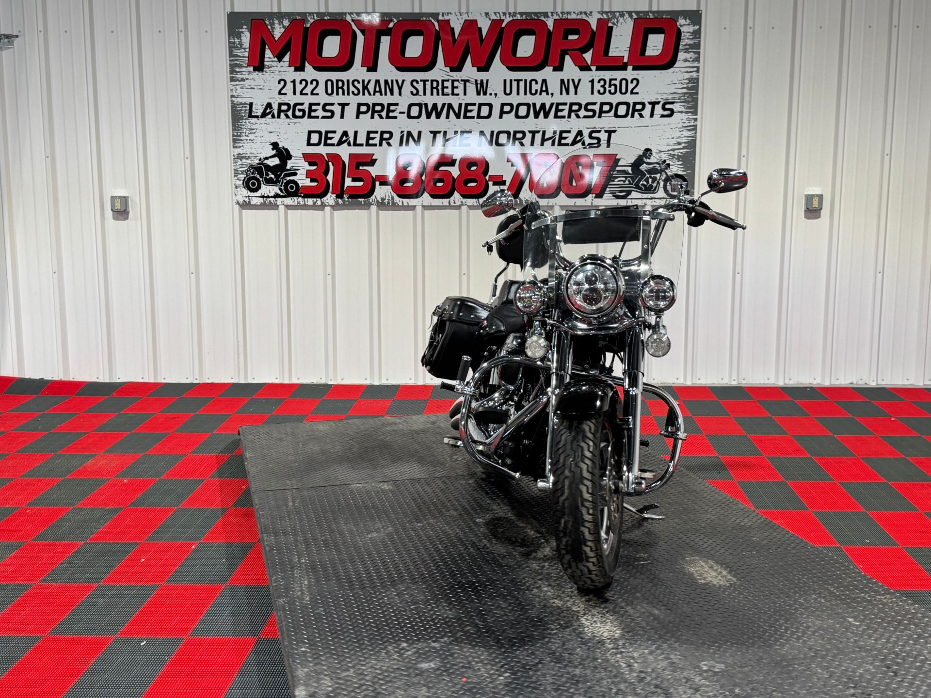 2016 Harley-Davidson Heritage Softail® Classic 11