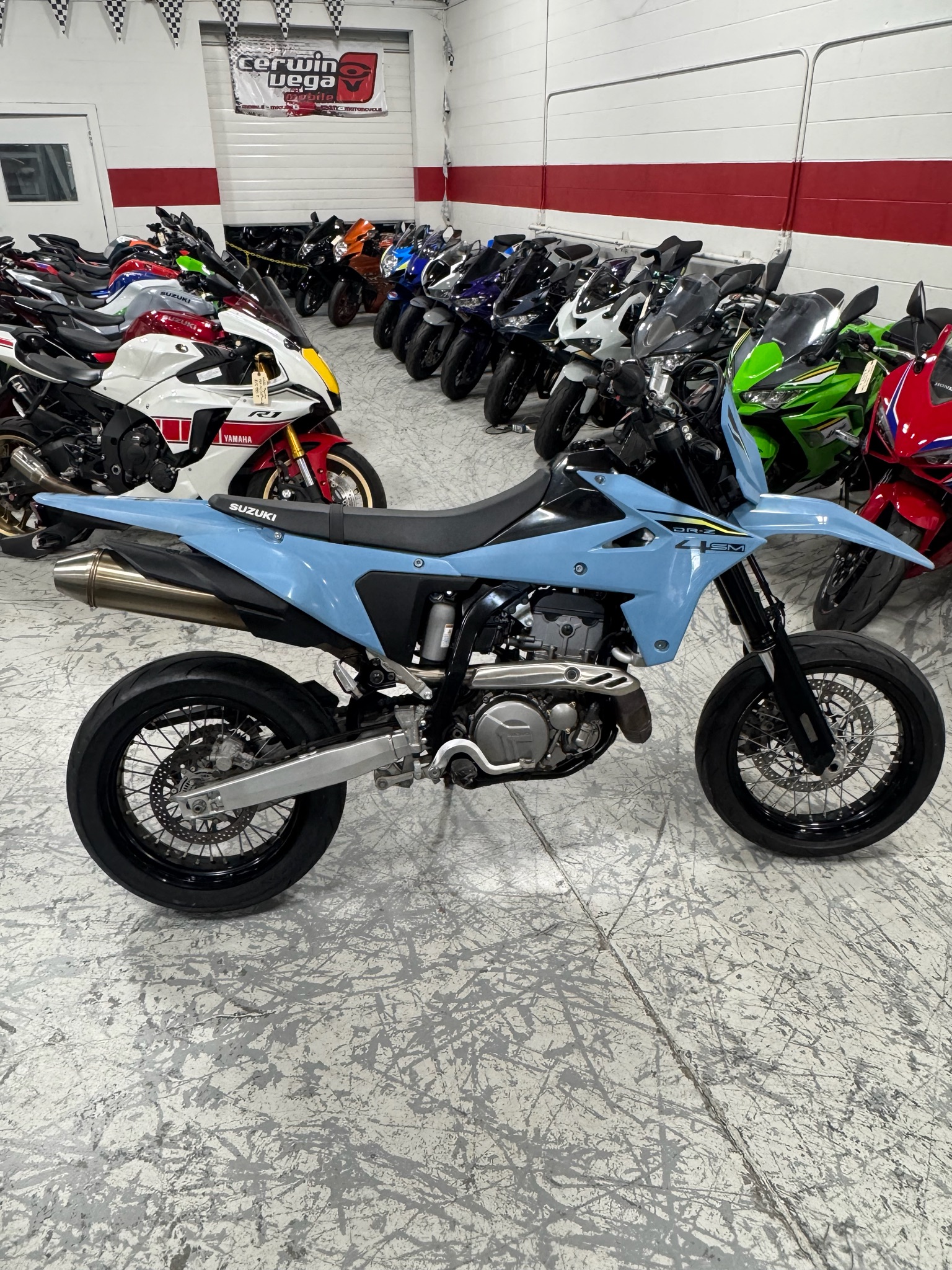 2025 Suzuki DR-Z4SM 1