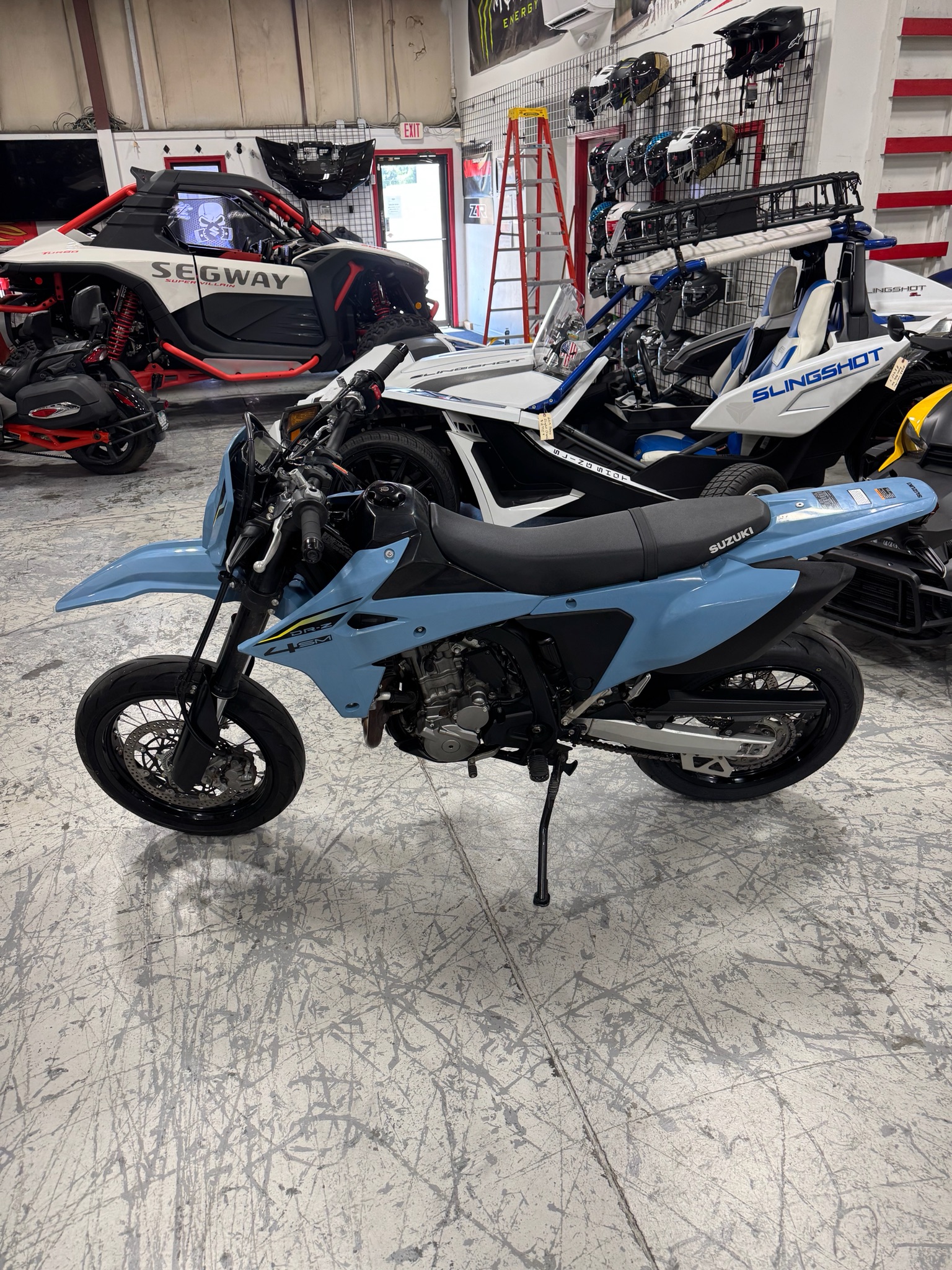 2025 Suzuki DR-Z4SM 5