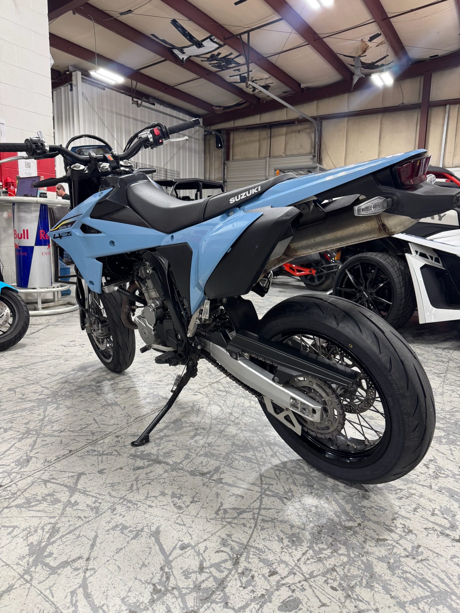 2025 Suzuki DR-Z4SM 6