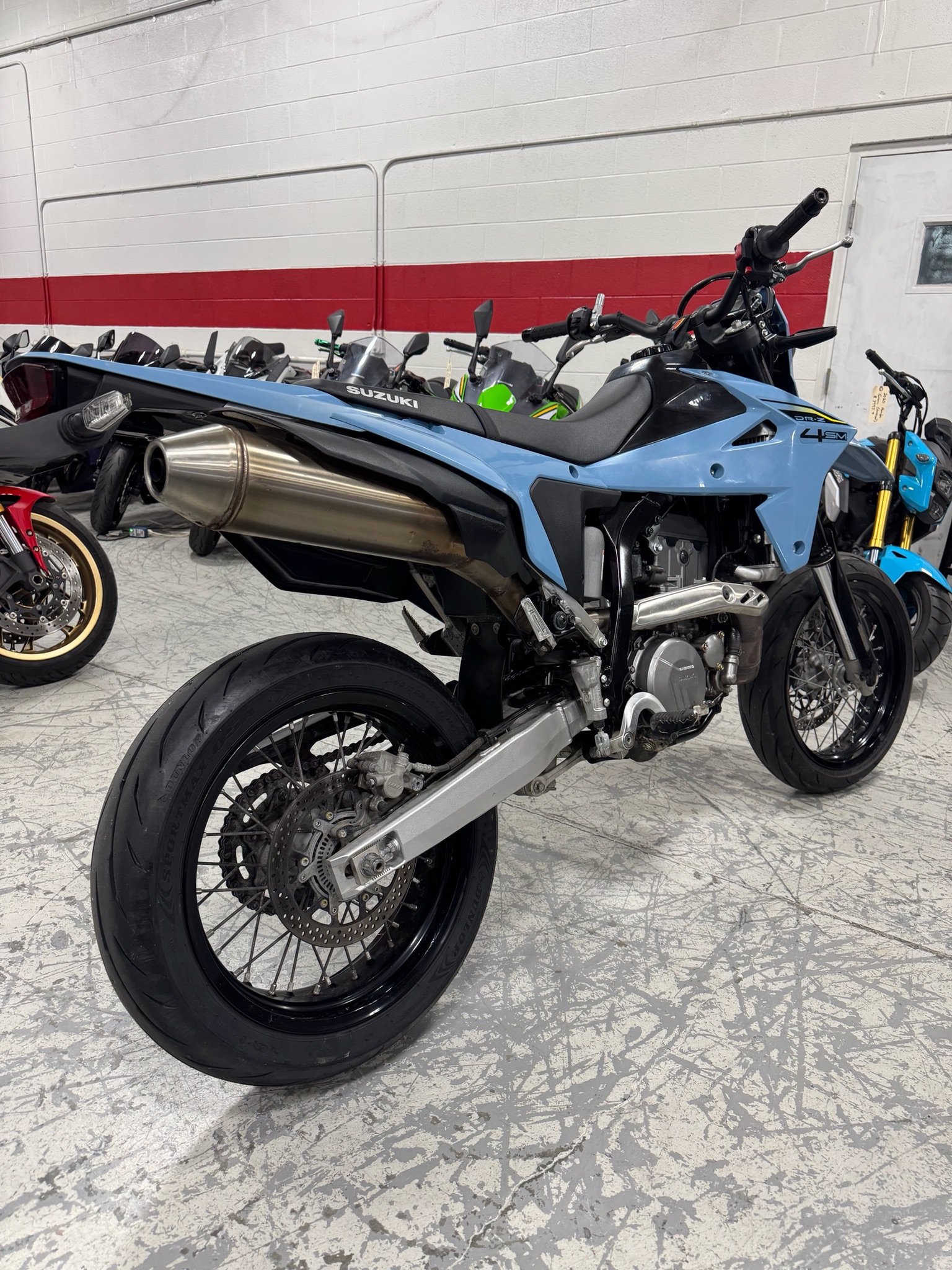 2025 Suzuki DR-Z4SM 7