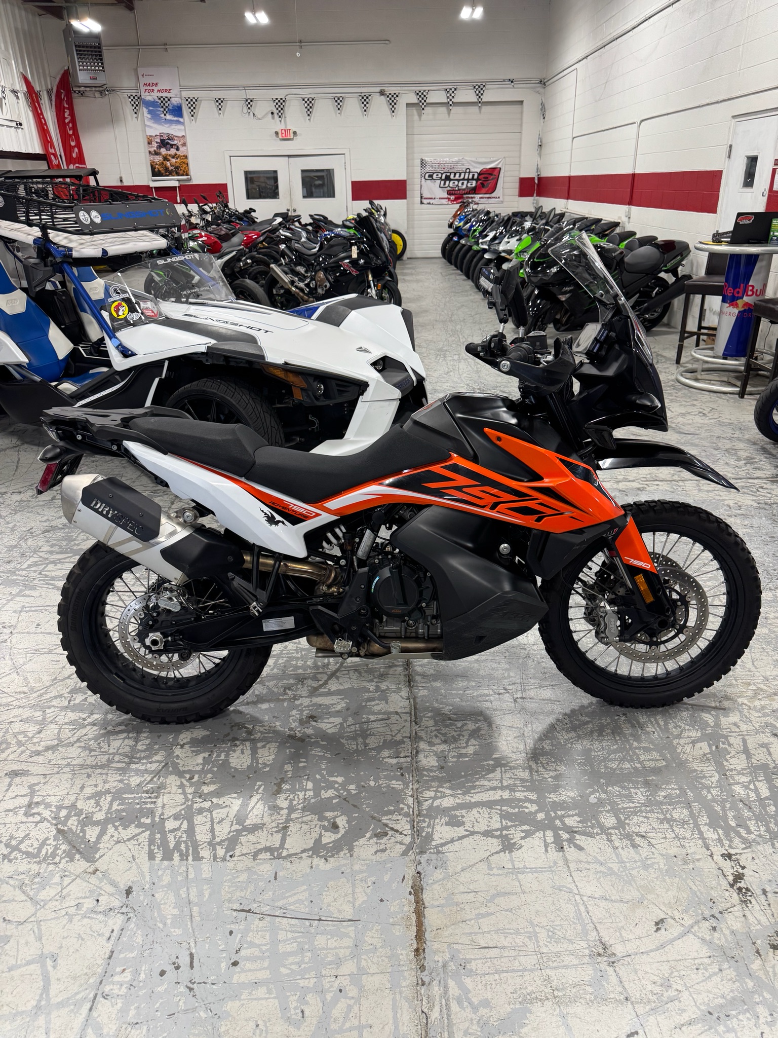 2019 KTM 790 Adventure 1