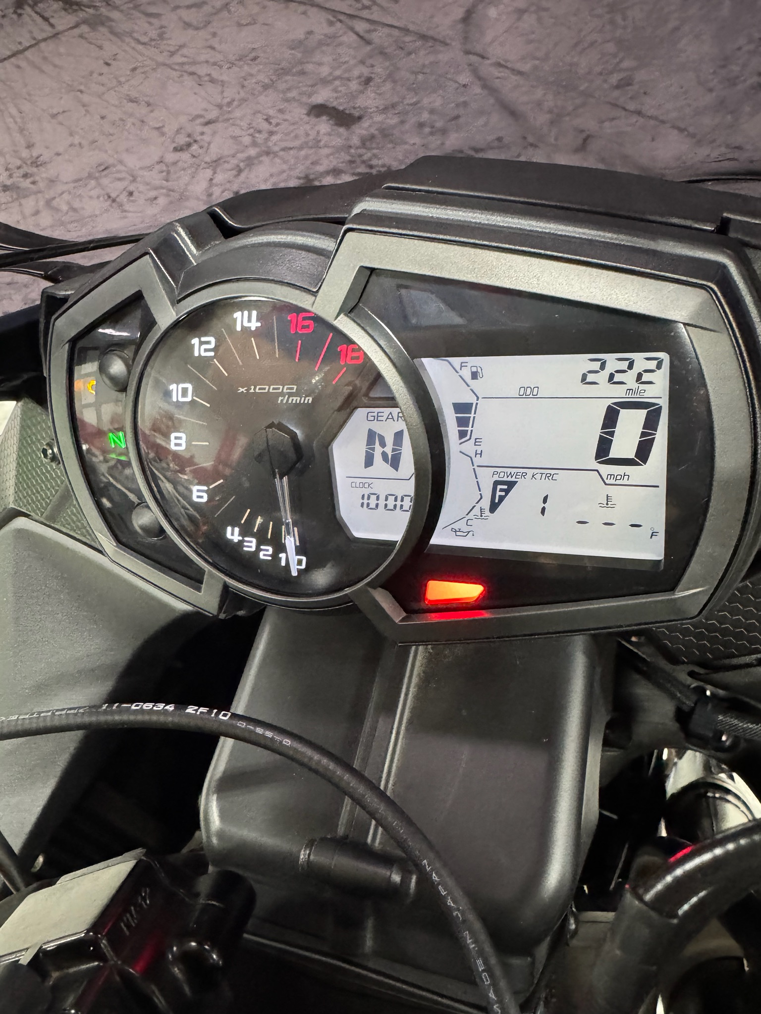 2023 Kawasaki Ninja ZX-6R 8