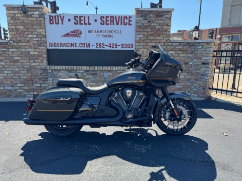 Innerchild インナーチャイルド Carabina tops black New 2026 Indian Motorcycle Challenger® Dark Horse® 112 with