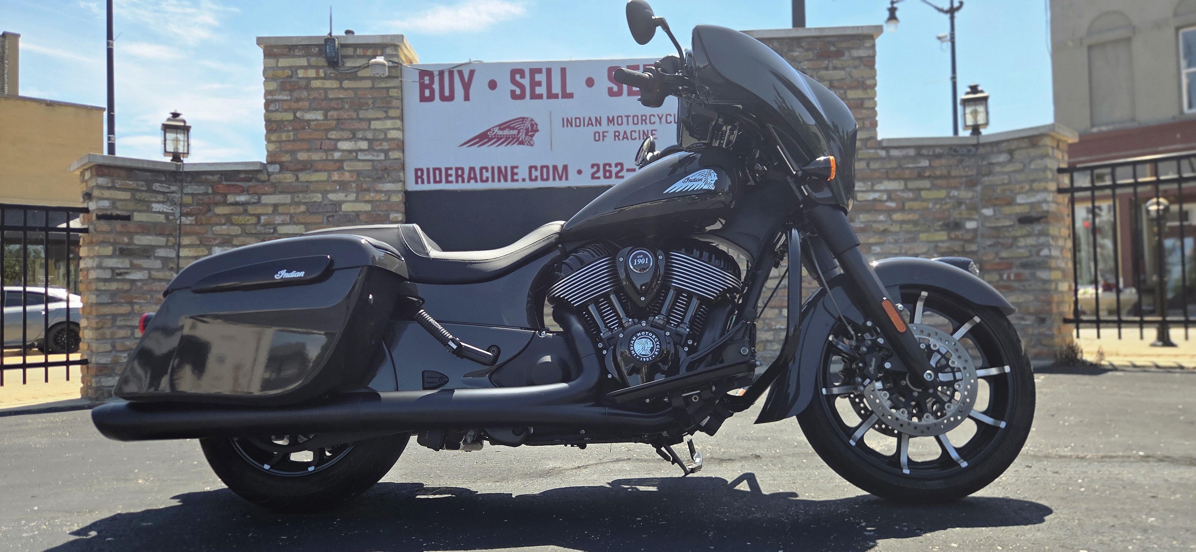 2024  Chieftain® Dark Horse® with PowerBand Audio Packag for sale 1155458