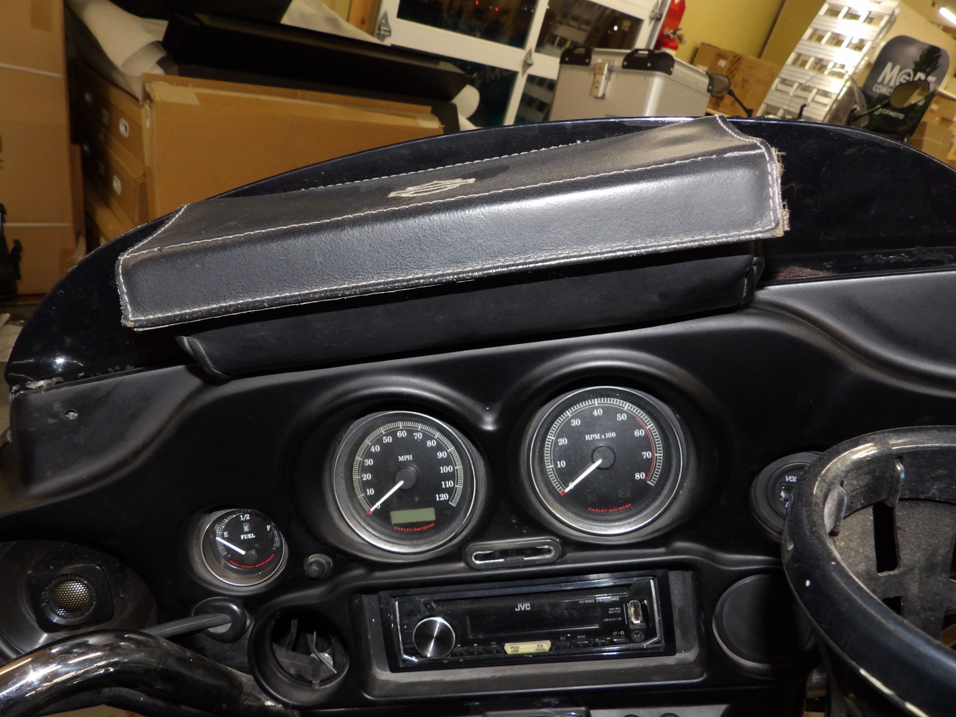 2008 Harley-Davidson Electra Glide® Standard 6