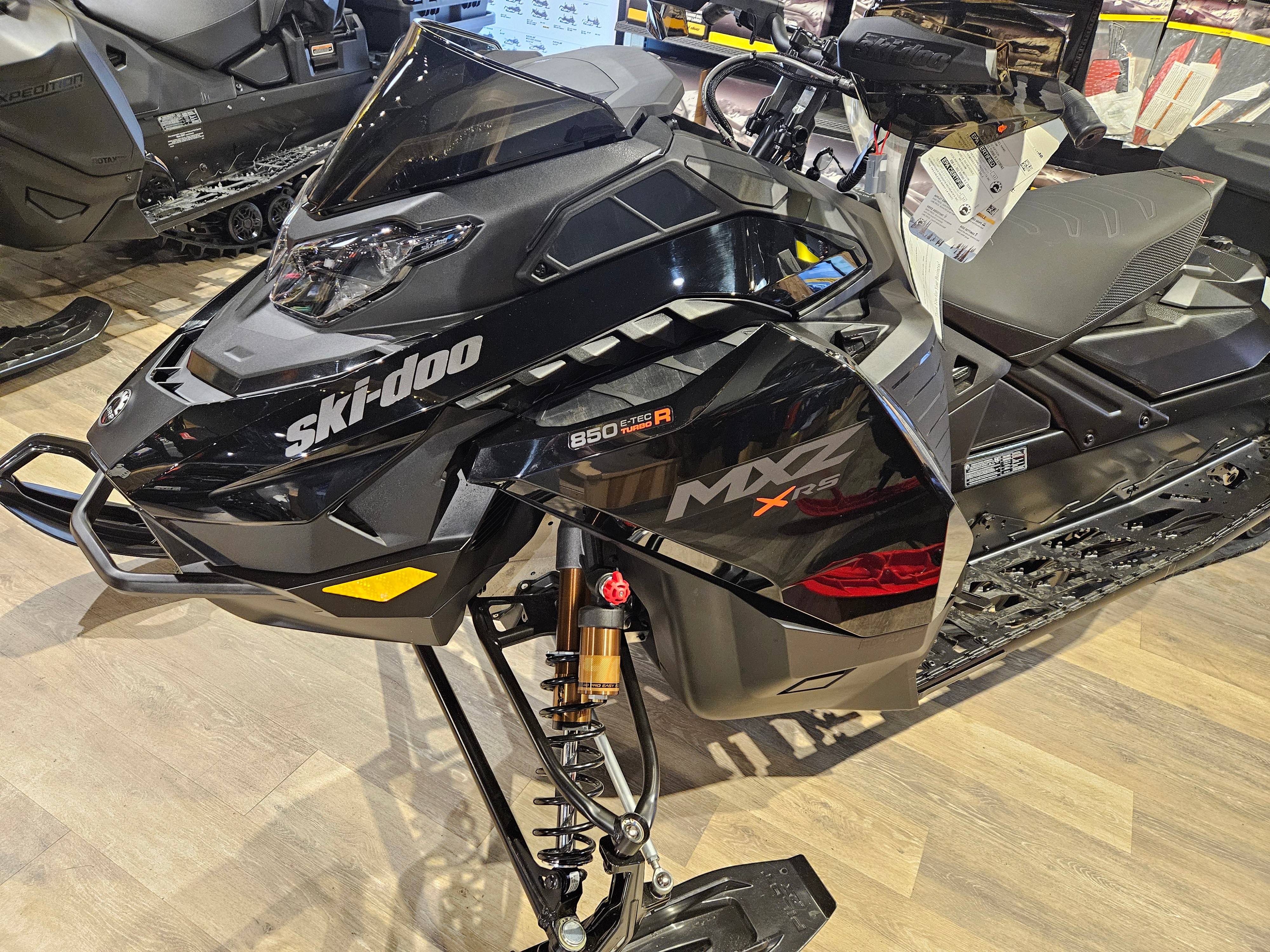 2026 Ski-Doo MXZ X-RS w/ Competition Package 850 E-TEC Turbo R SHOT RipSaw II 2-Ply 1.25 w/ 10.25 in. Touchscreen in Fort Kent, Maine - Photo 2