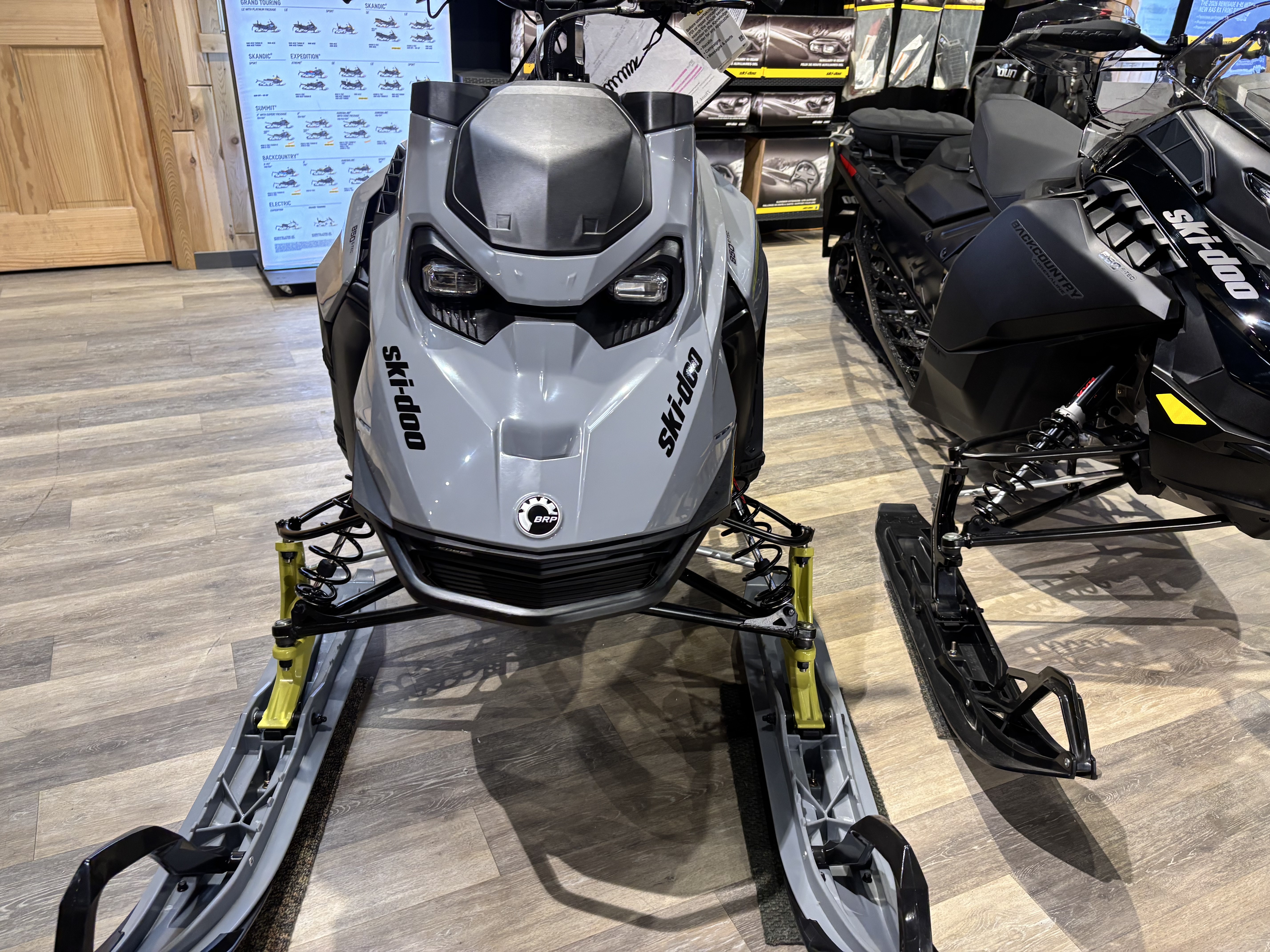 2026 Ski-Doo Summit Adrenaline w/ Edge Package 146 850 E-TEC SHOT