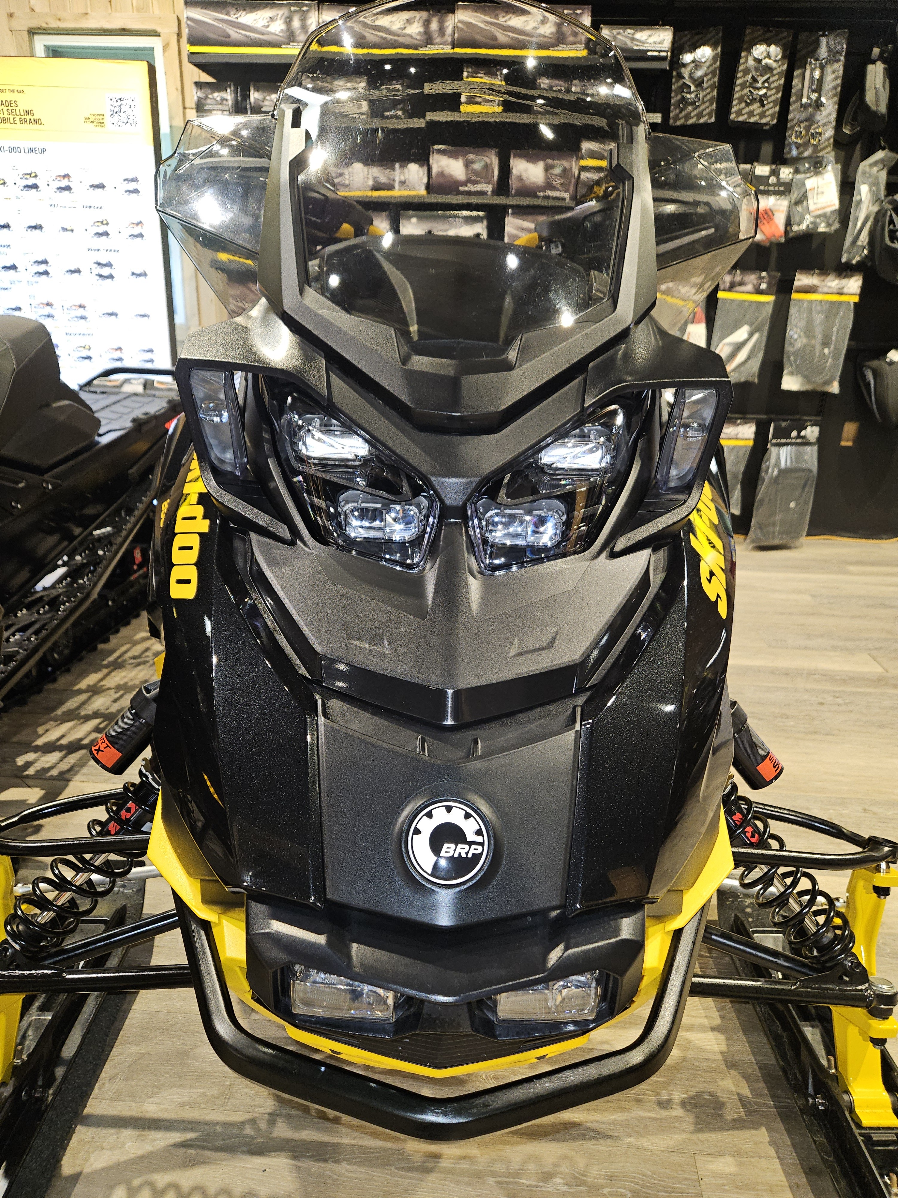 2025 Ski-Doo MXZ X-RS 129 850 E-TEC ES w/ Smart-Shox RipSaw 1.2 for sale 1060494