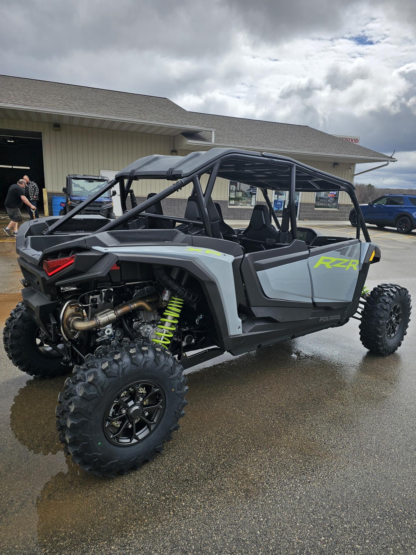 2025 Polaris RZR XP 4 1000 Ultimate in Lakewood, Wisconsin - Photo 4