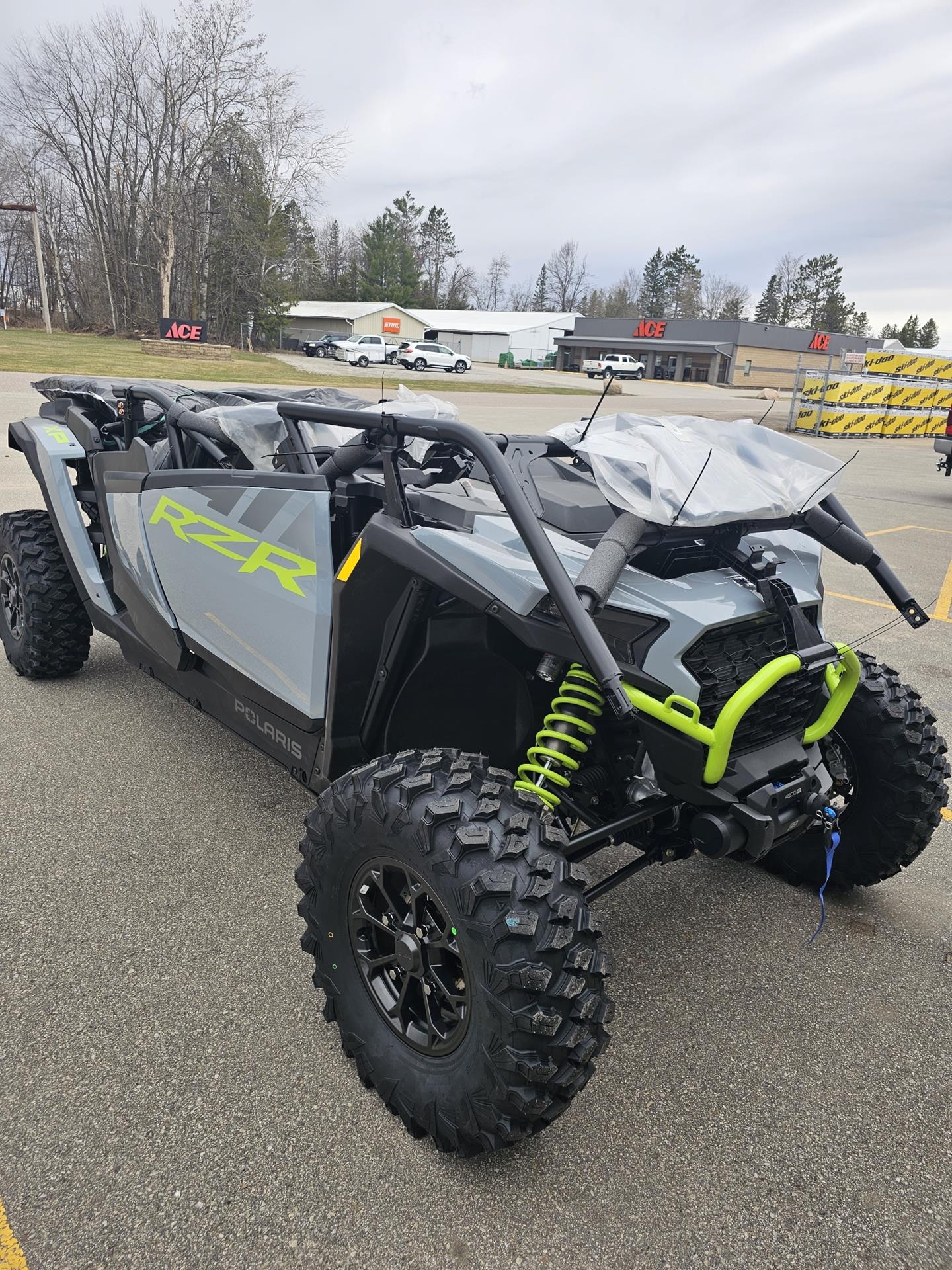 2025 Polaris RZR XP 4 1000 Ultimate in Lakewood, Wisconsin - Photo 10
