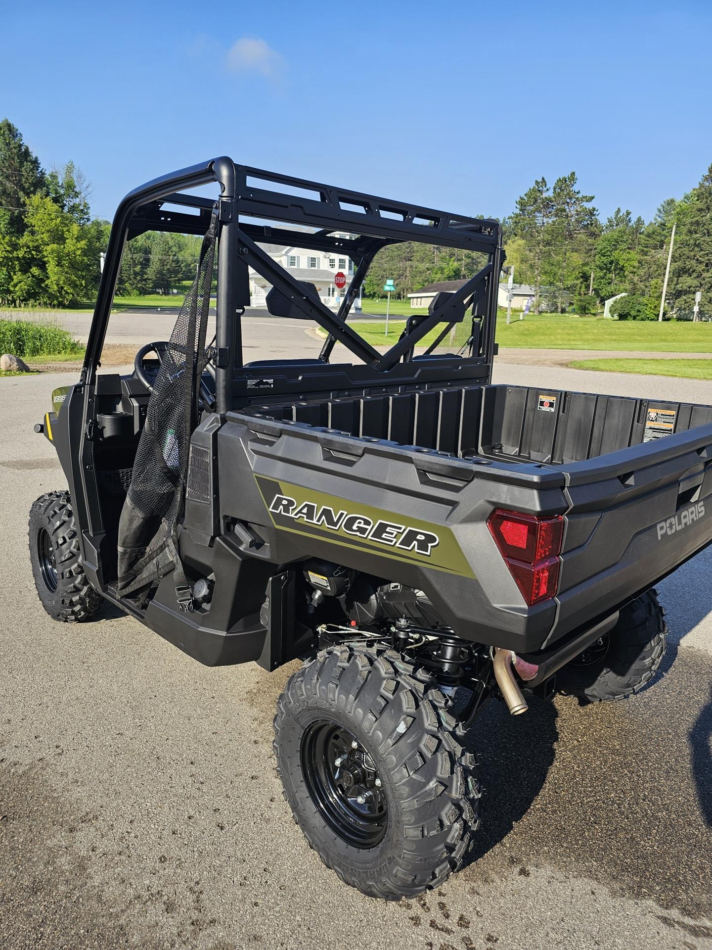 2026 Polaris Ranger 1000 EPS in Lakewood, Wisconsin - Photo 5