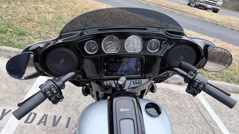 2023 Harley-Davidson Street Glide Special 6