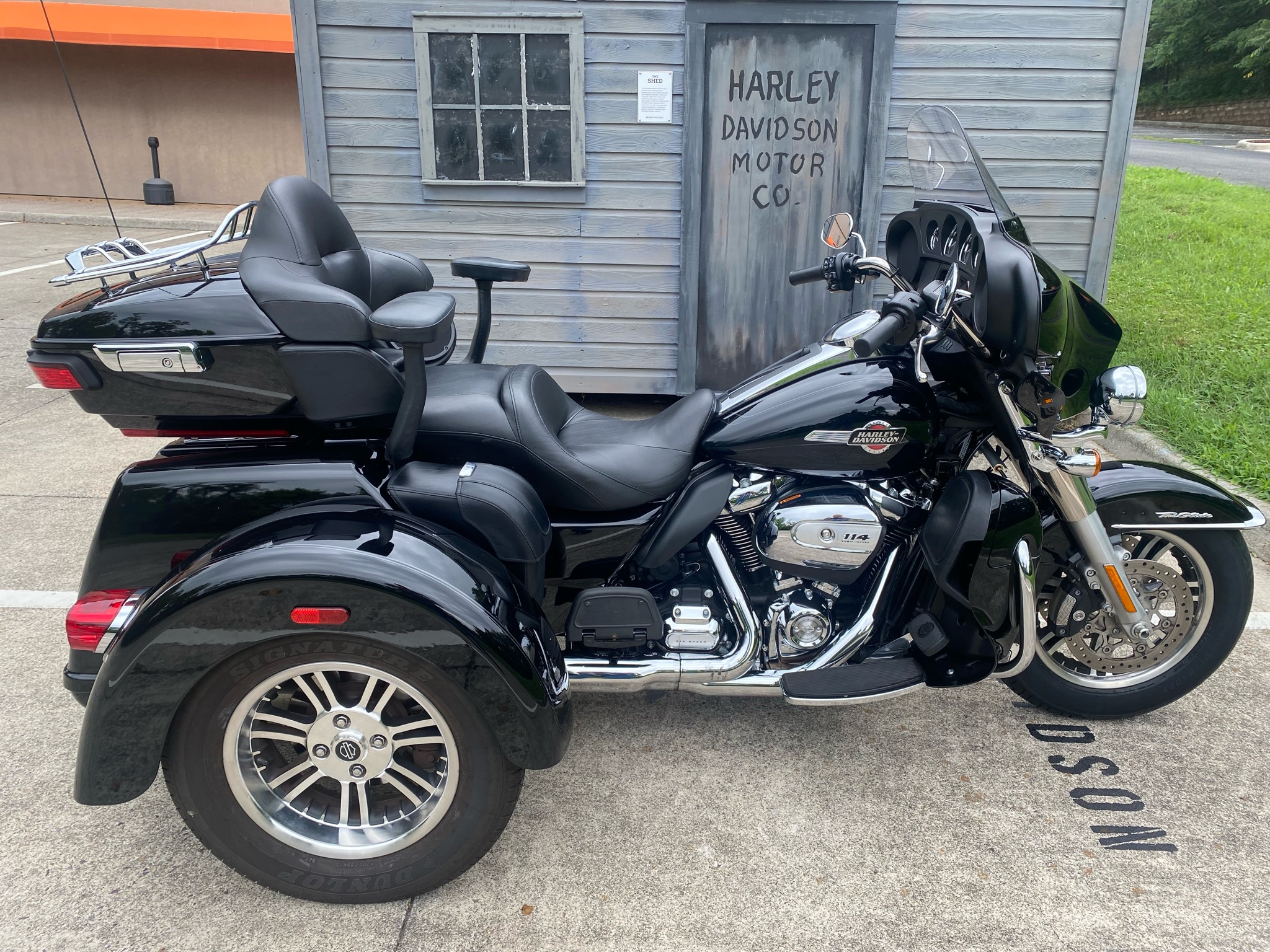 2024 Harley-Davidson TriGlide 2
