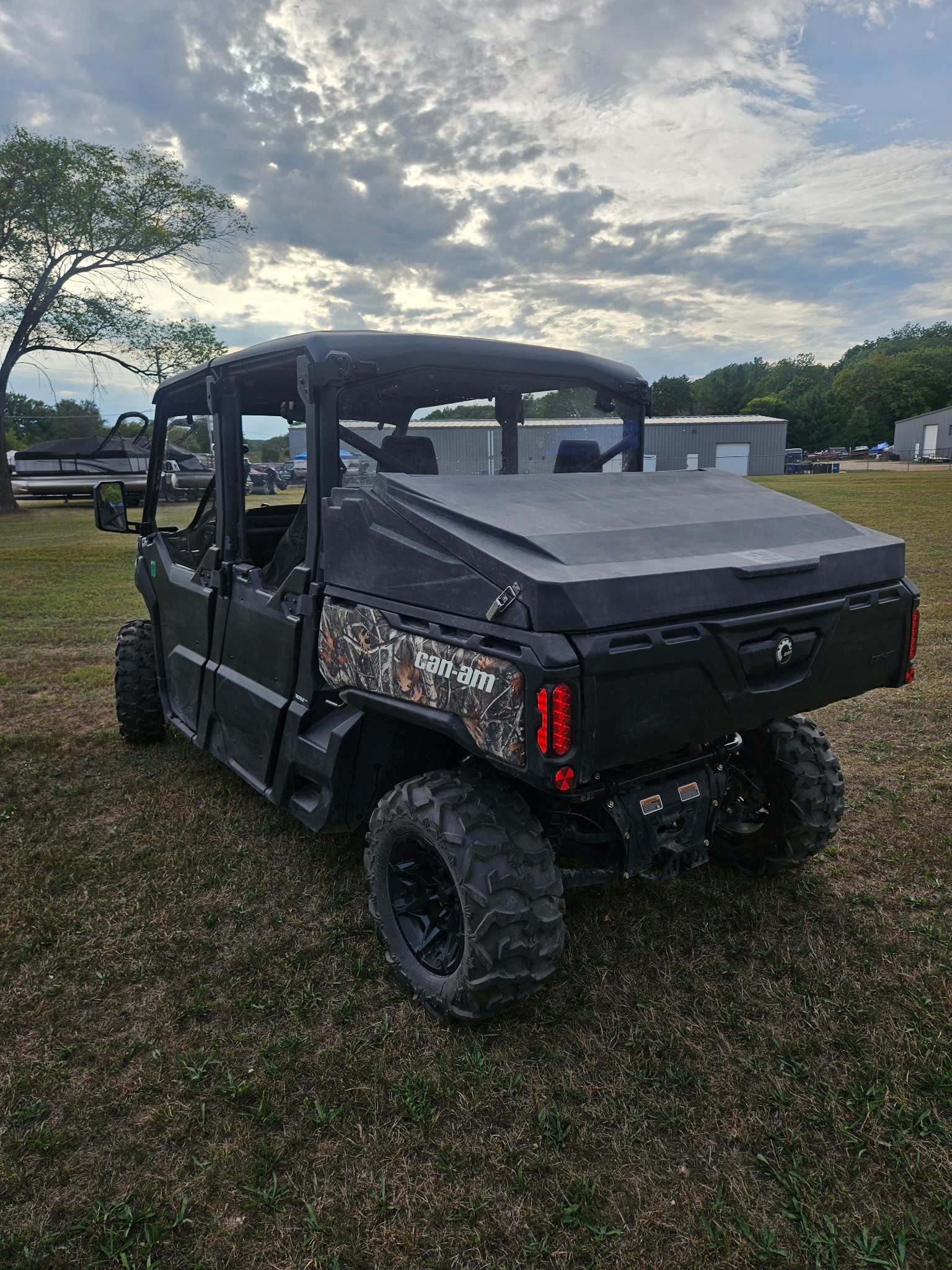 2025 Can-Am™ Defender MAX XT HD9 7