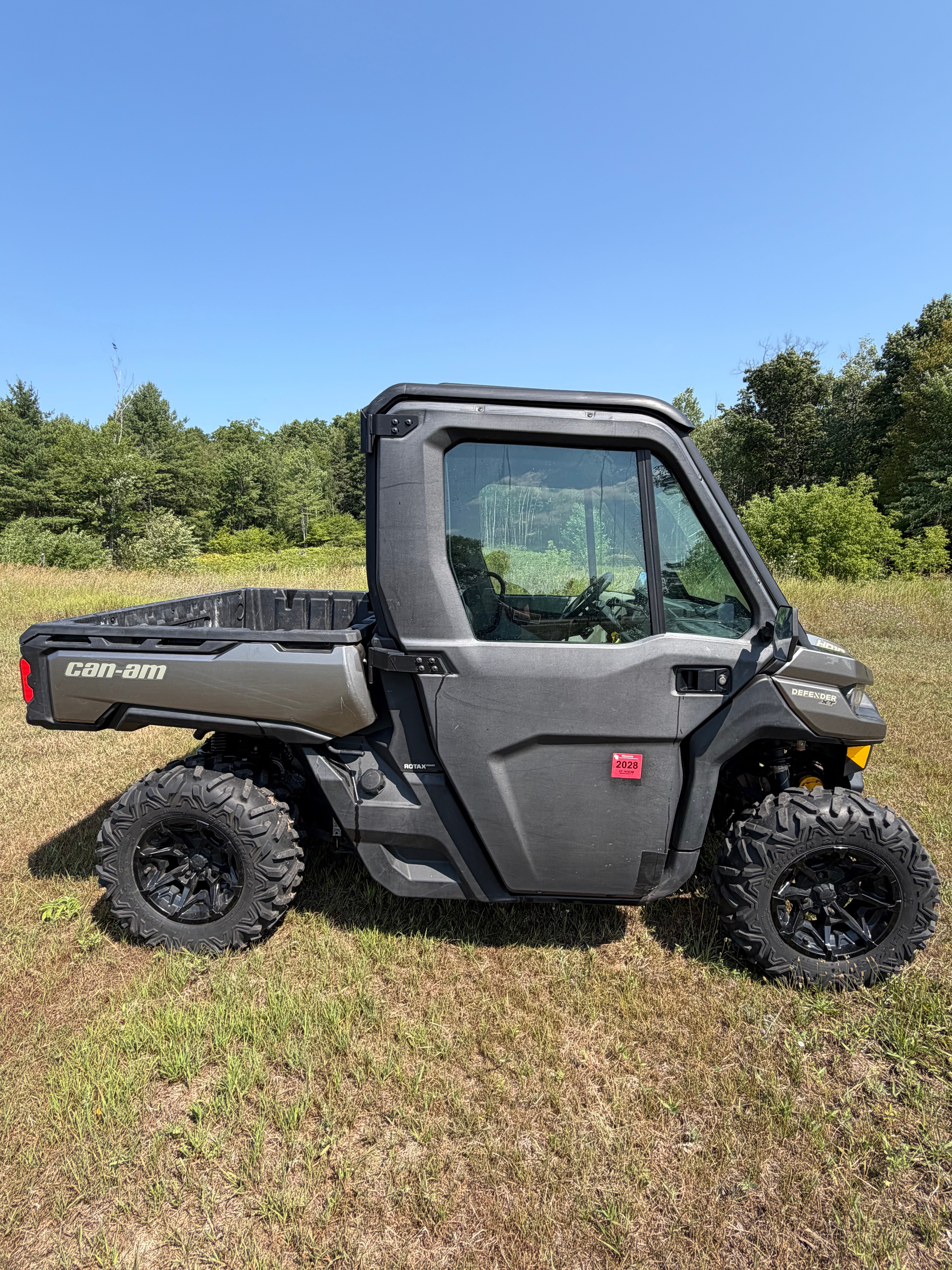 2016 Can-Am Defender XT CAB HD10 for sale 1248475
