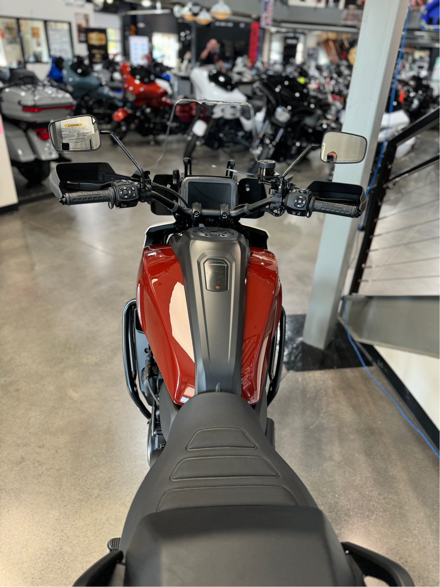 2024 Harley-Davidson Pan America® 1250 Special 3