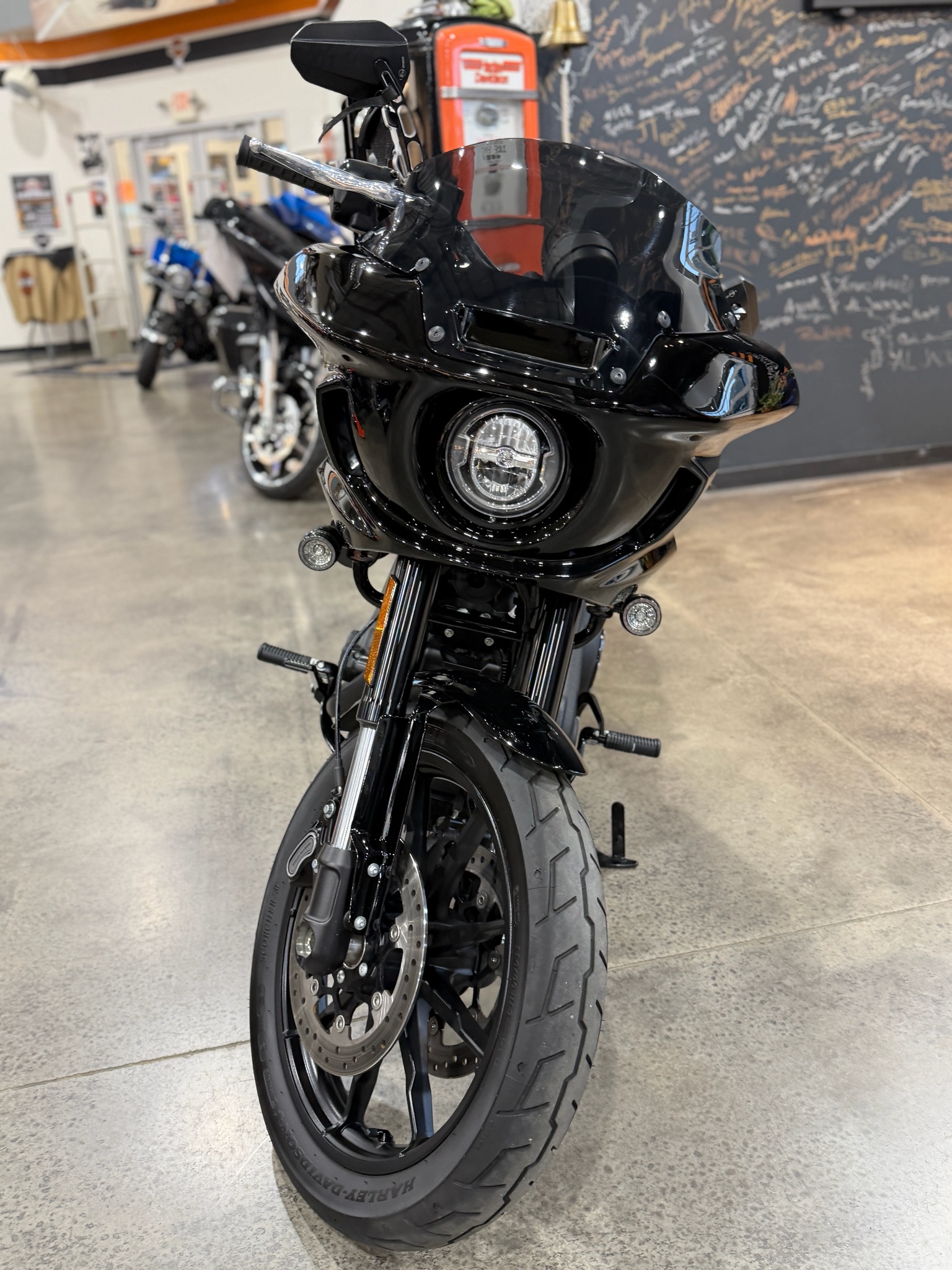 2025 Harley-Davidson Low Rider® S 3