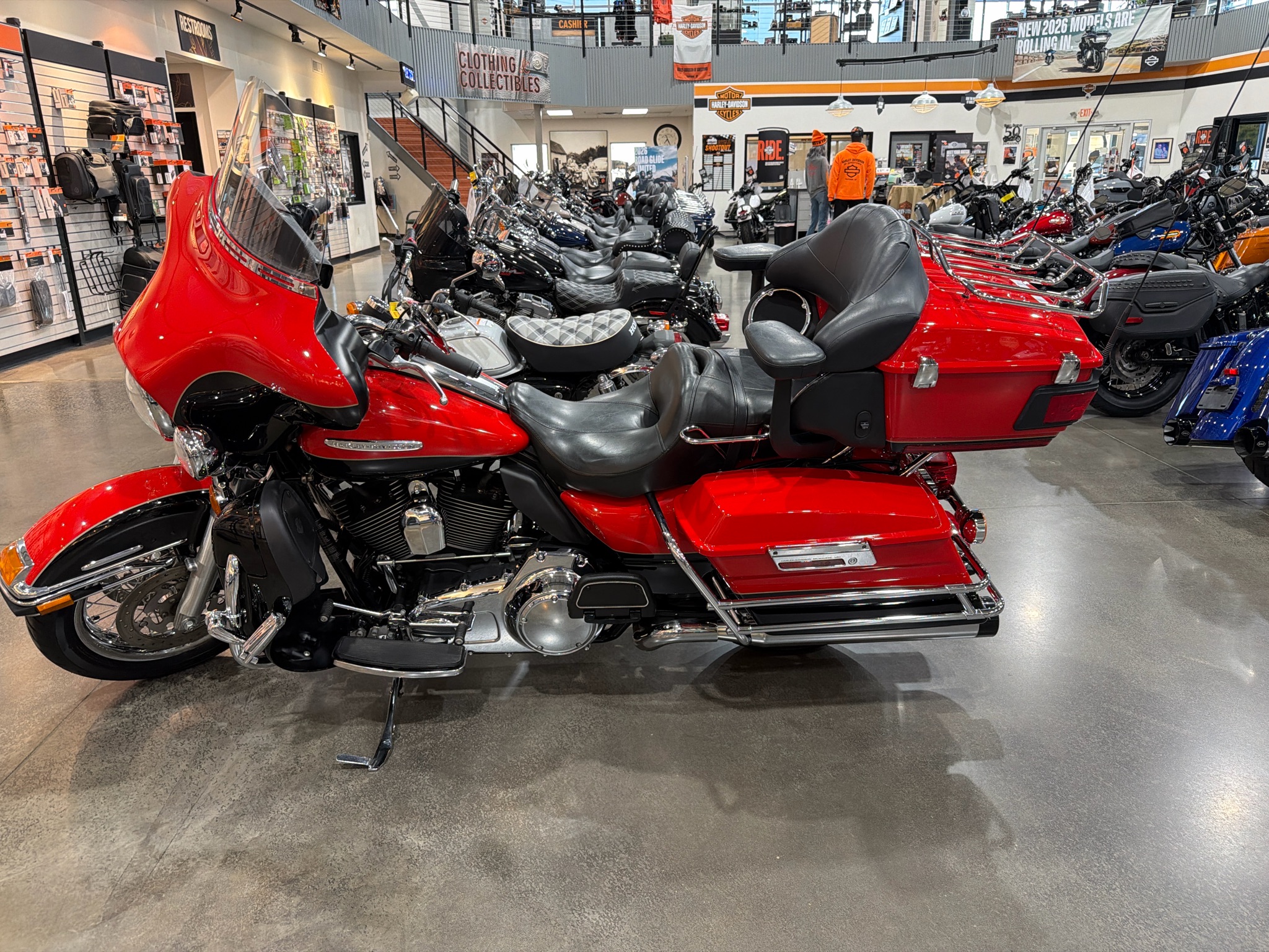 2010 Harley-Davidson Electra Glide® Ultra Limited 4