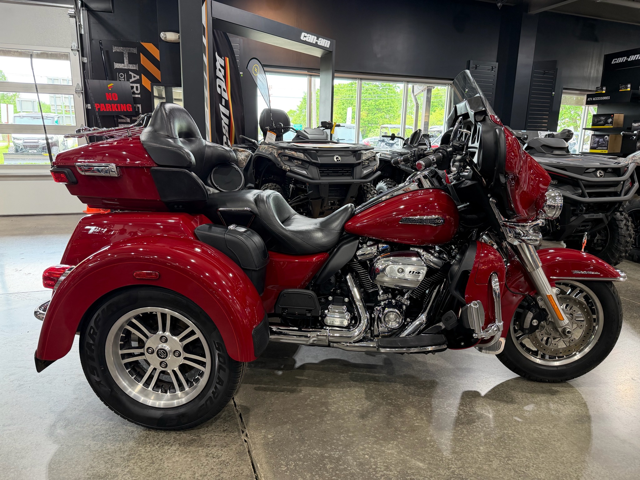 2021 Harley-Davidson Tri Glide® Ultra 1