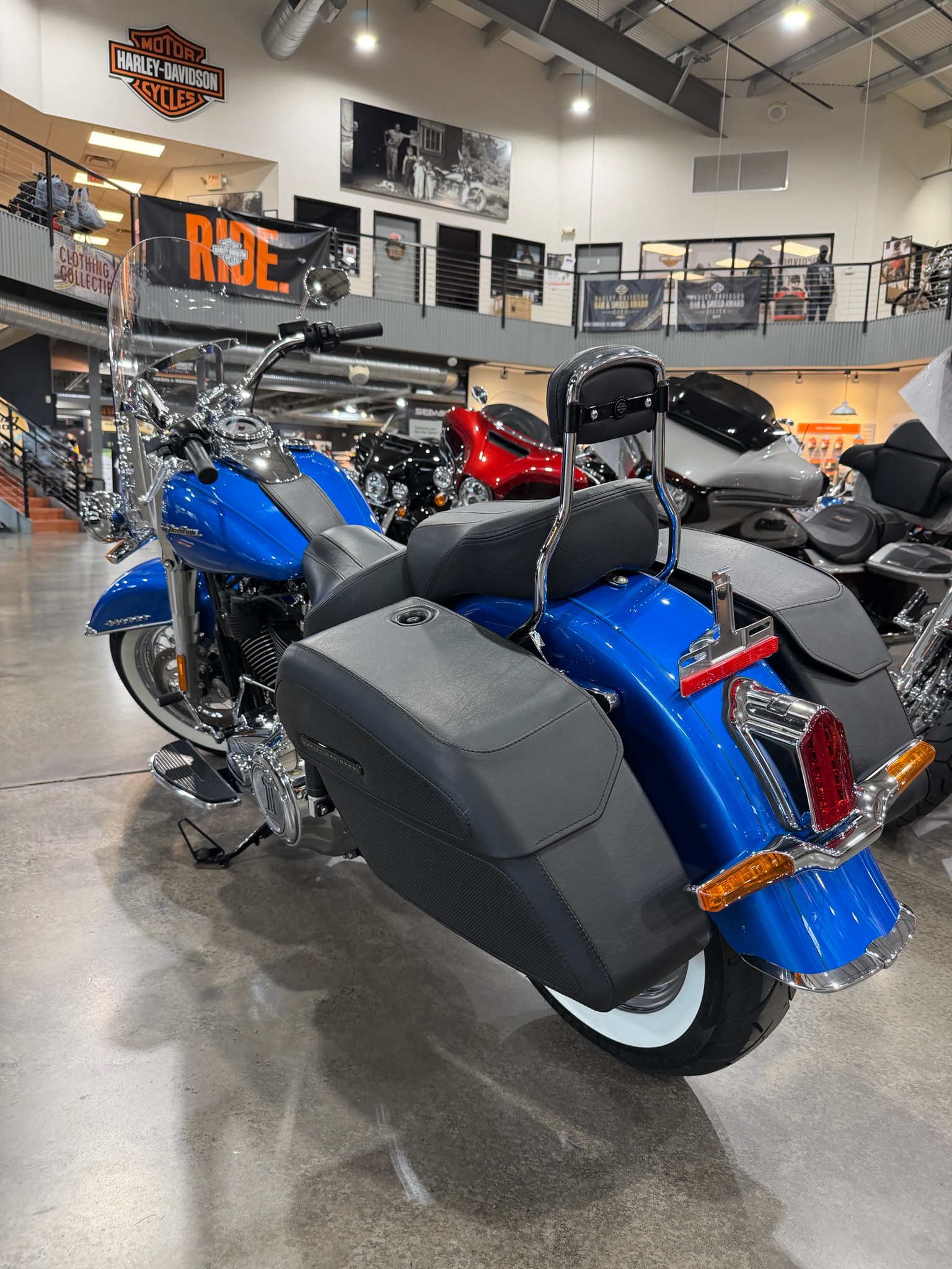 2018 Harley-Davidson Softail® Deluxe 107 6