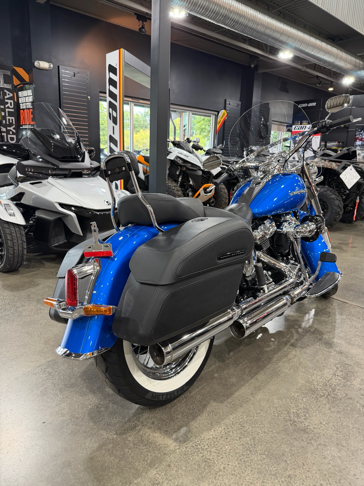 2018 Harley-Davidson Softail® Deluxe 107 8