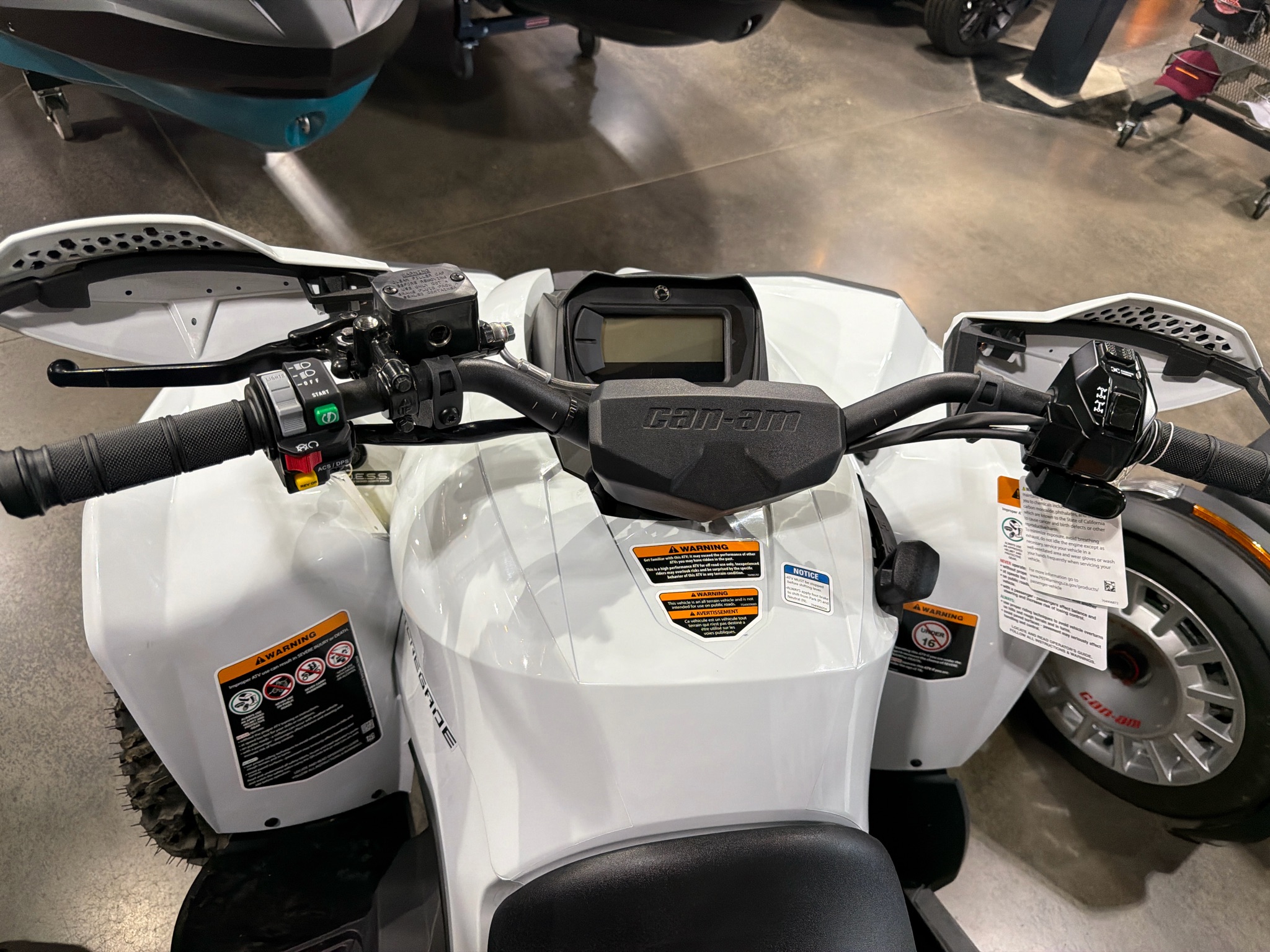 2026 Can-Am™ Renegade X XC 1000R 5