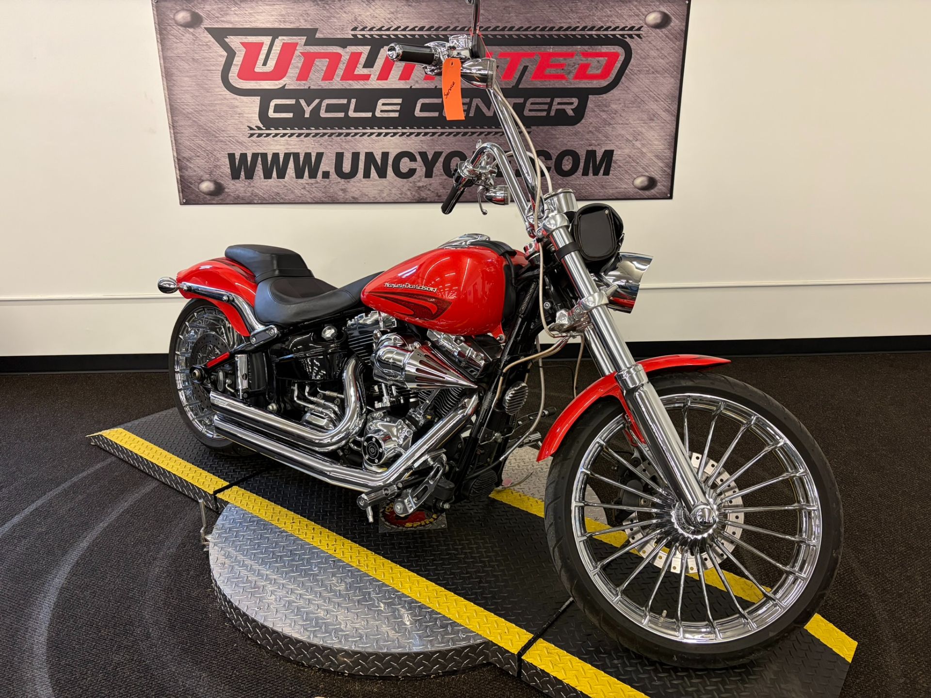 2017 Harley-Davidson Breakout® 1