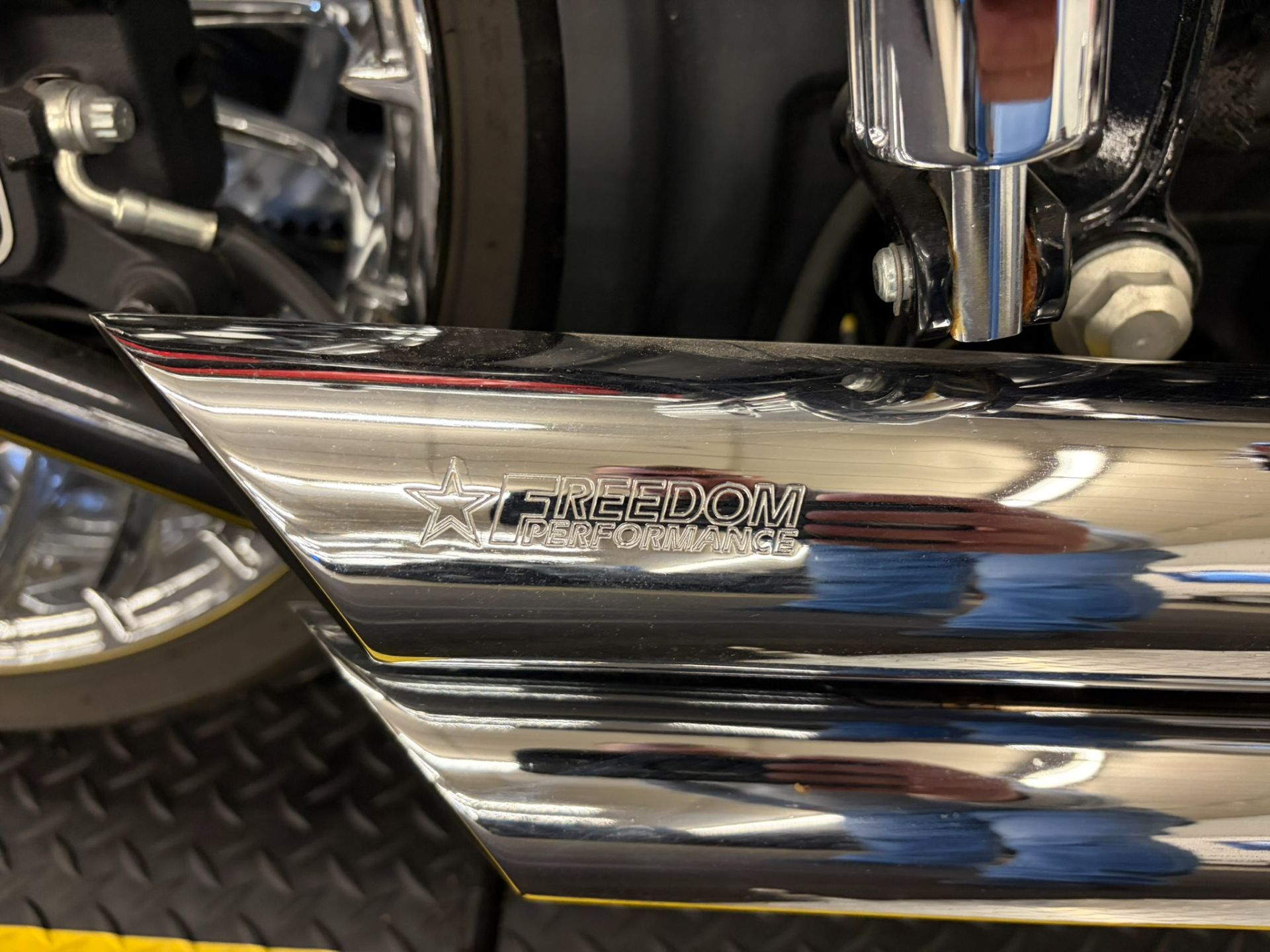 2017 Harley-Davidson Breakout® 6