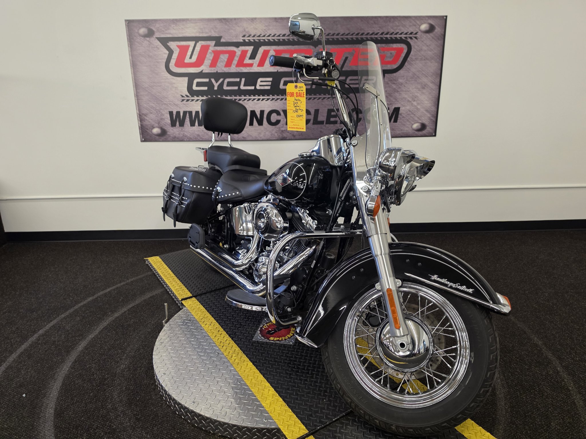2014 Harley-Davidson Heritage Softail® Classic 1