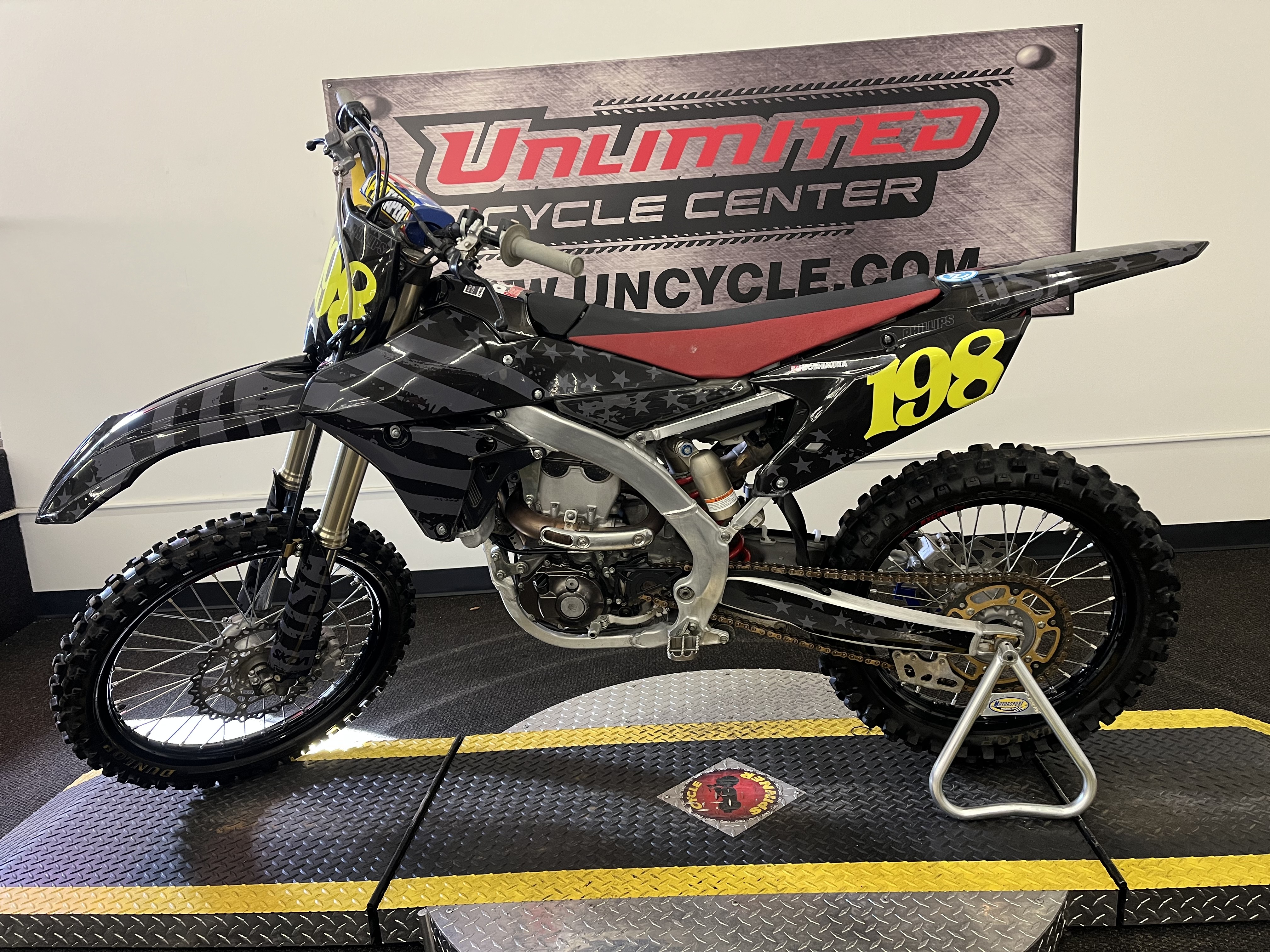 Used 2017 Yamaha YZ450F | Motorcycles in Tyrone PA | 011623 White