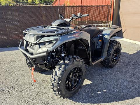 2027 Can-Am Outlander XT 700