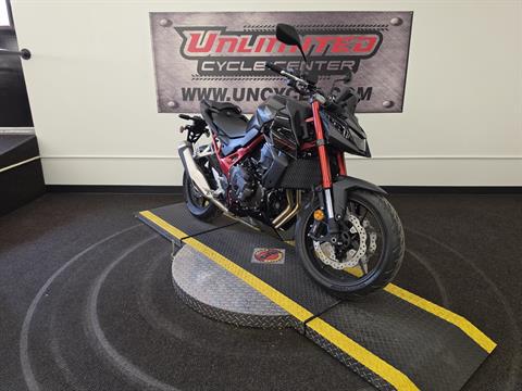 2026 Honda CB750 Hornet E-Clutch