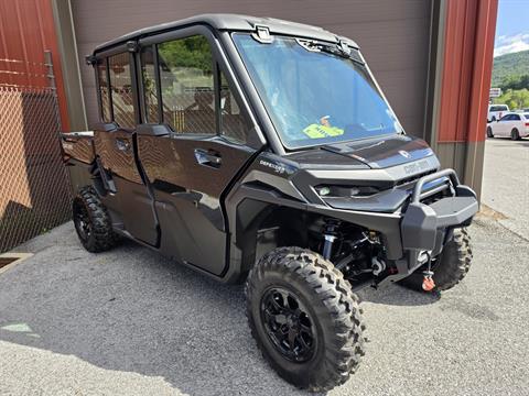 2026 Can-Am Defender MAX XT CAB HD11