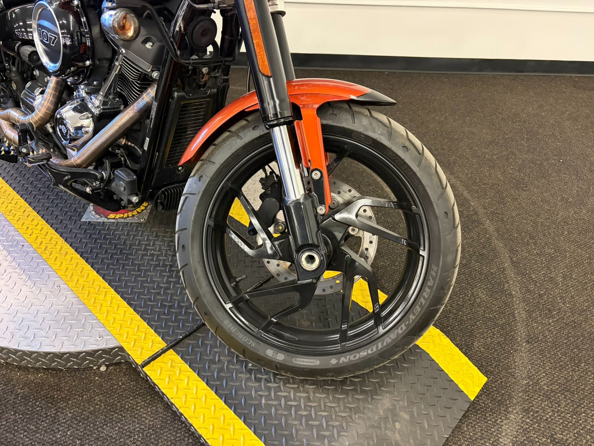 2019 Harley-Davidson Sport Glide® 7