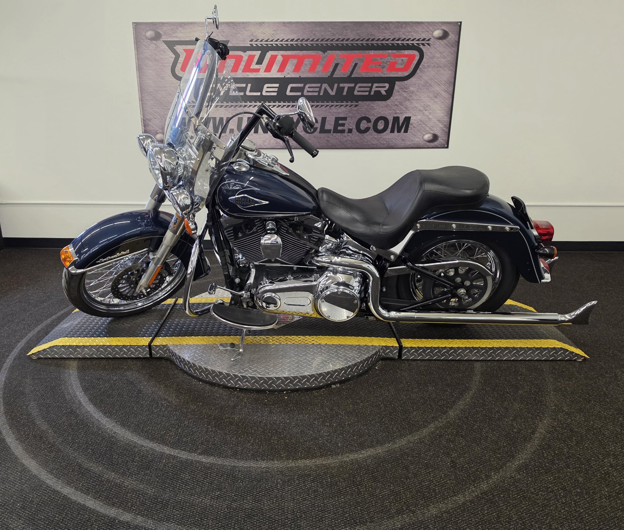 2009 Harley-Davidson Heritage Softail® Classic 3