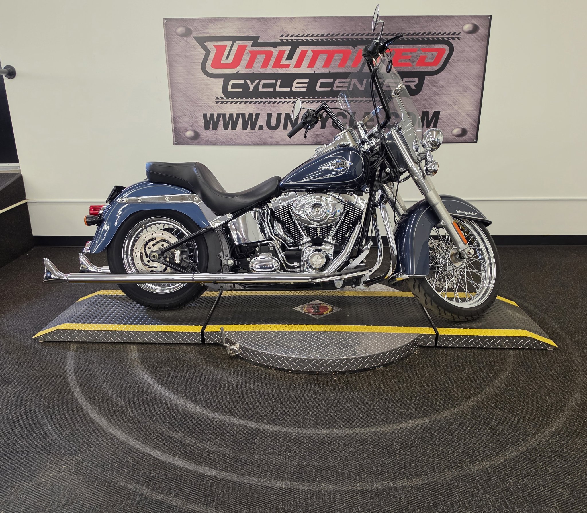 2009 Harley-Davidson Heritage Softail® Classic 2