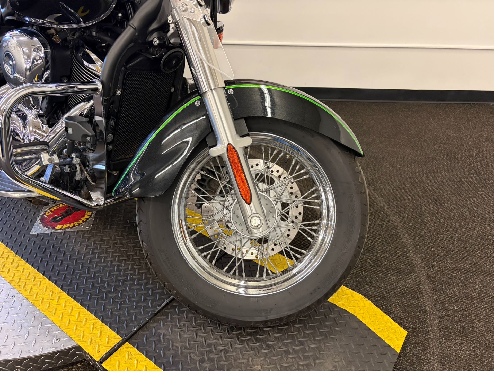2015 Kawasaki Vulcan® 900 Classic LT 2