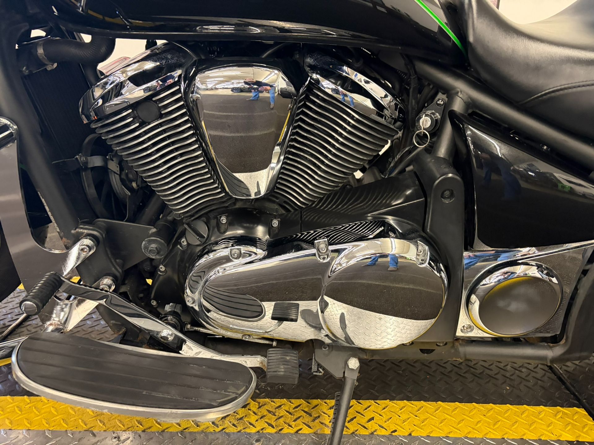 2015 Kawasaki Vulcan® 900 Classic LT 8