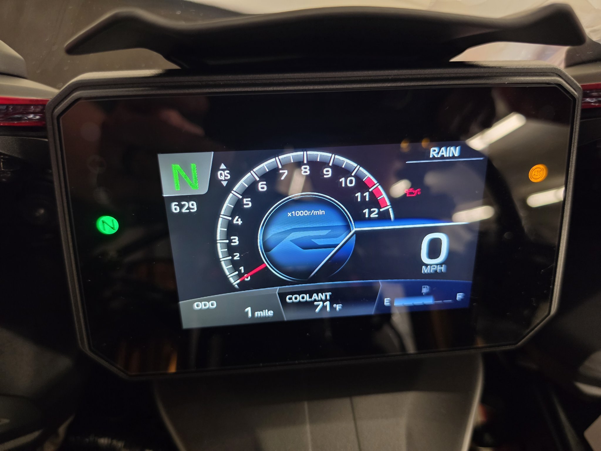 2026 Yamaha YZF-R7 5