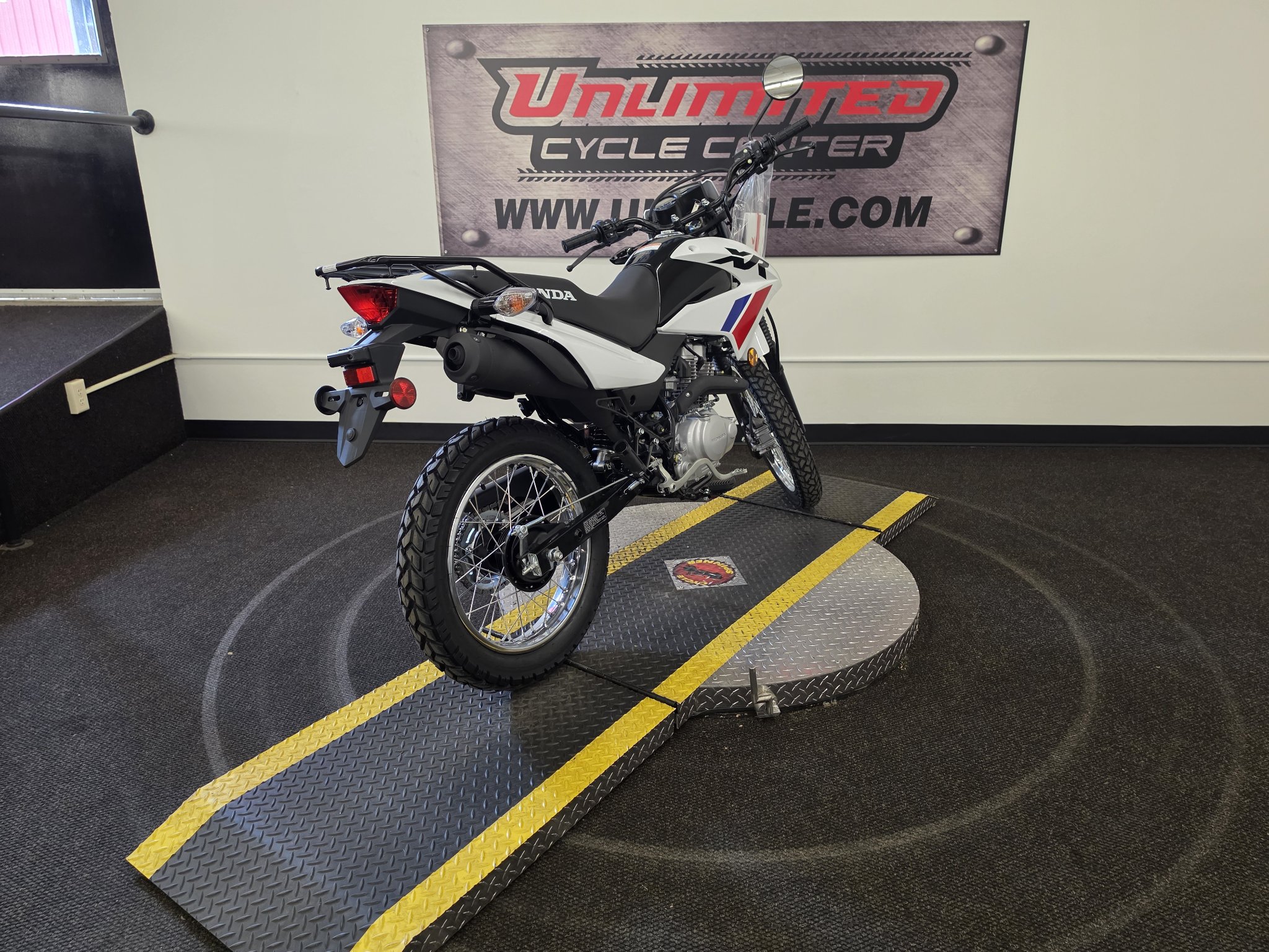 2026 Honda XR150L 4