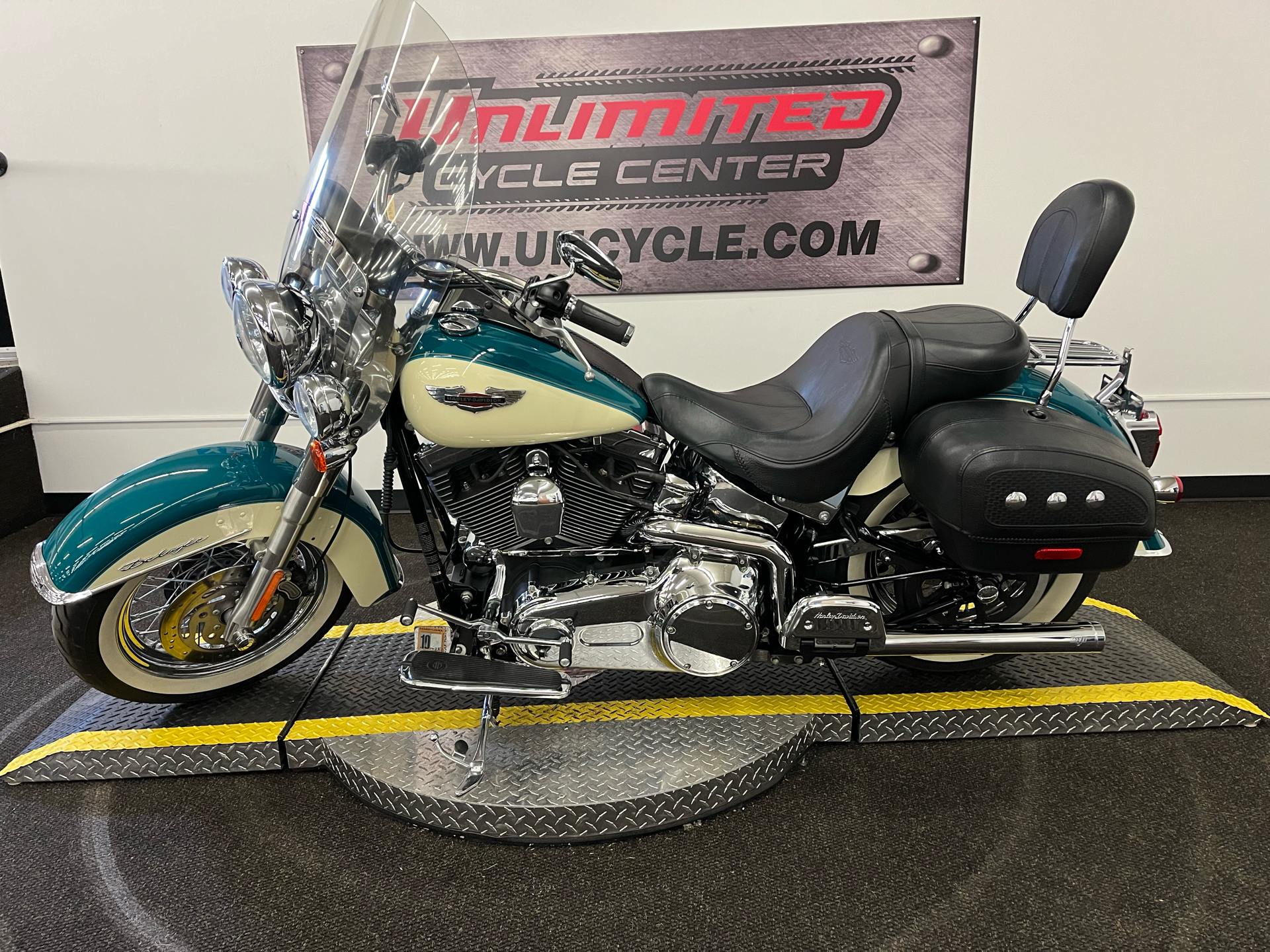 Used 2009 Harley-Davidson Softail® Deluxe | Motorcycles in Tyrone