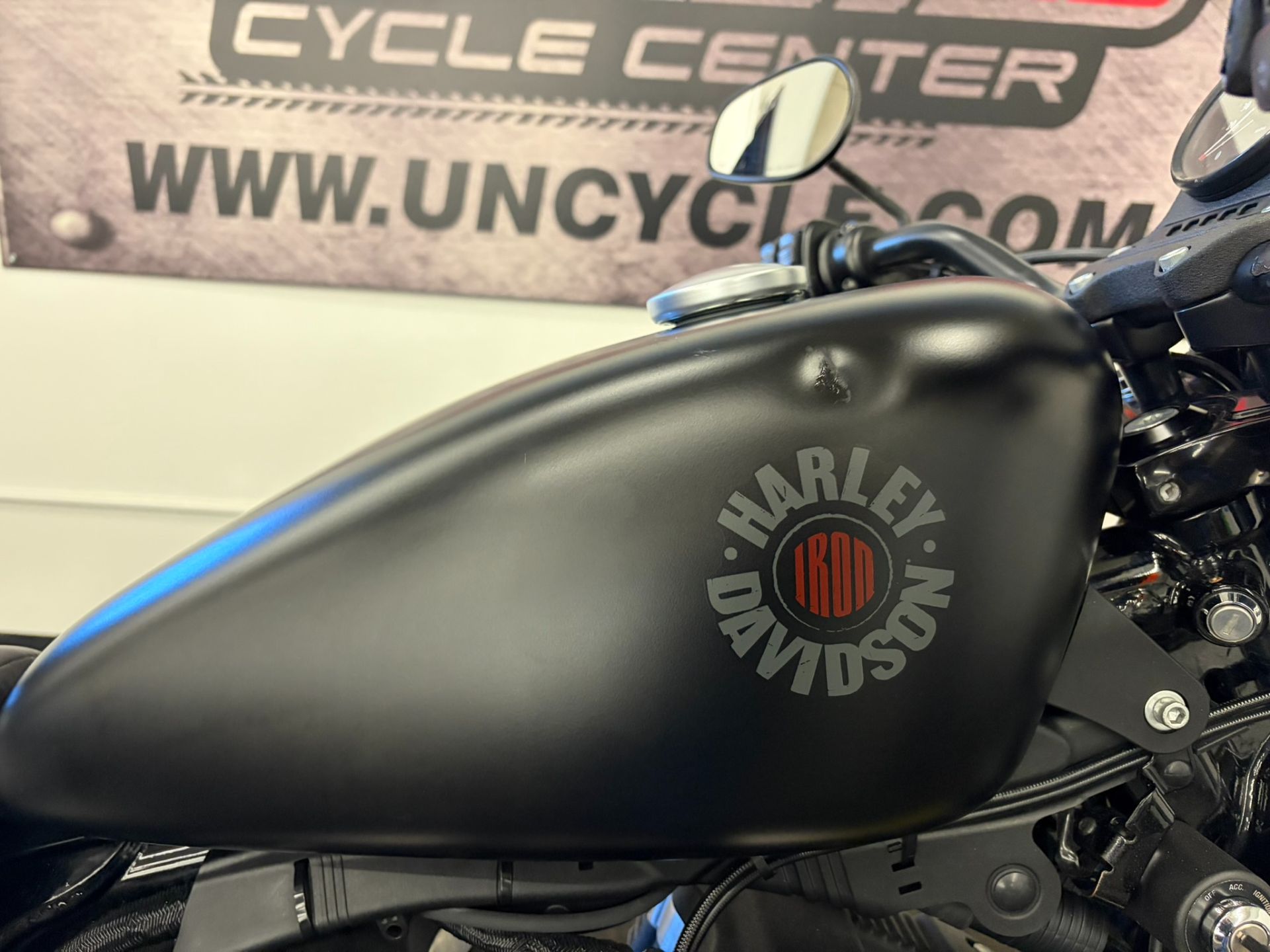 2021 Harley-Davidson Iron 883 4