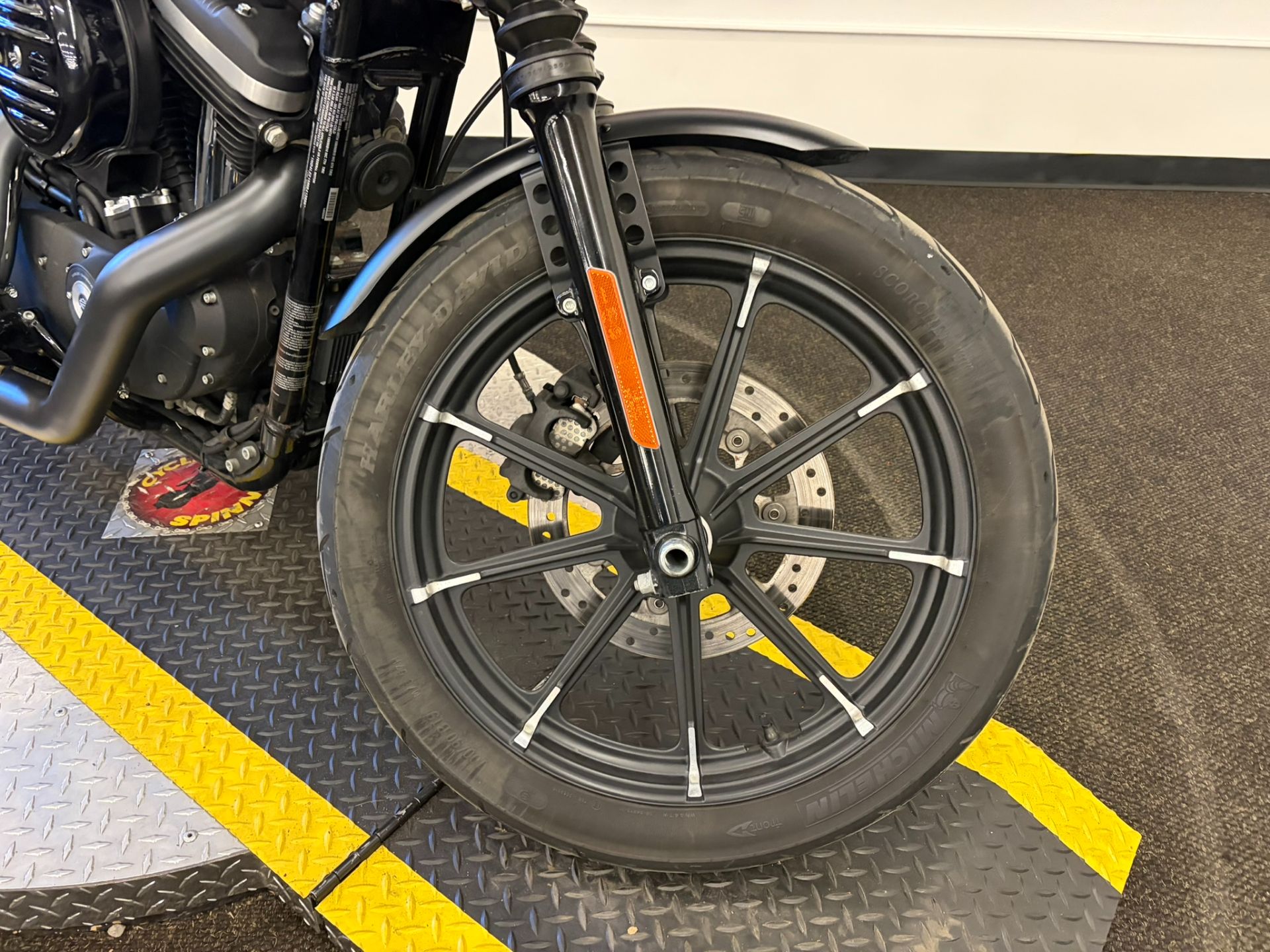 2021 Harley-Davidson Iron 883 7